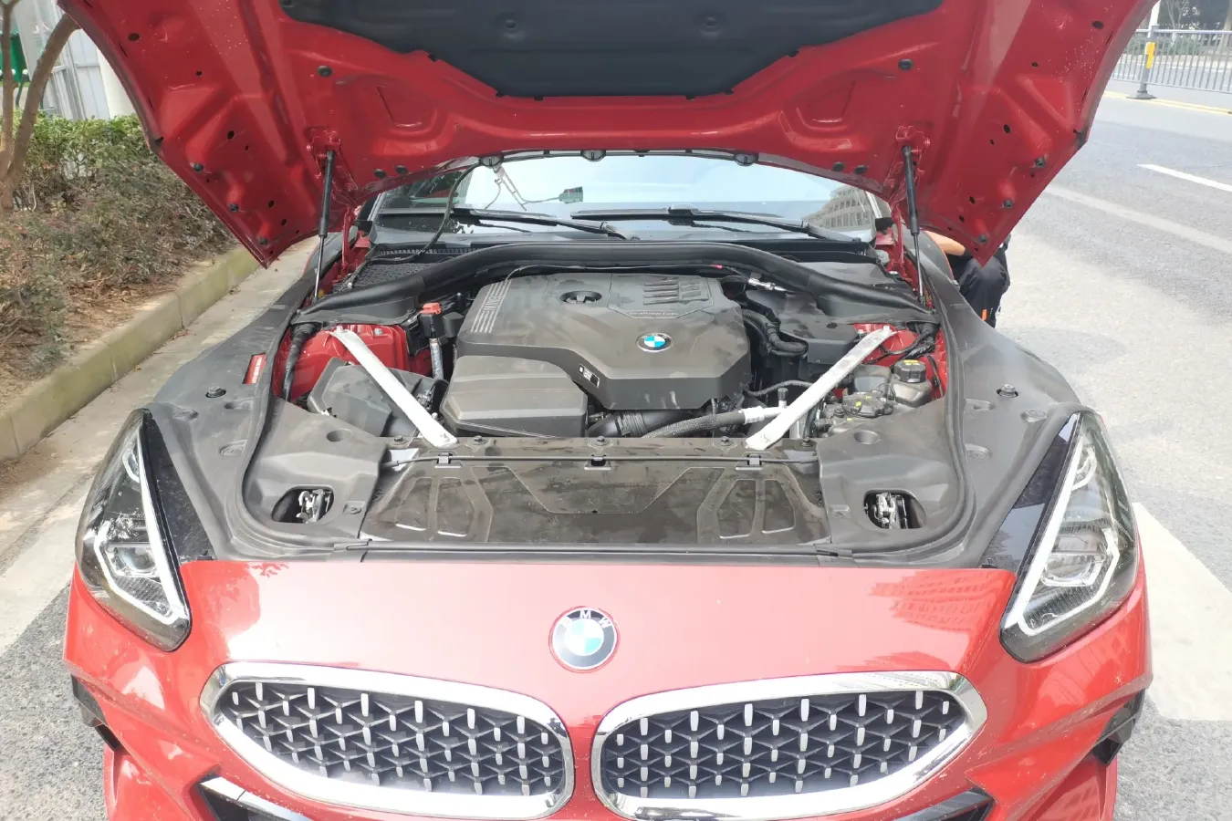 2019 BMW Z4 2.0T 197HP L4 8AT,autocango,china used car exporter,china ev exporter,chinese used car exporter,chinese used ev exporter