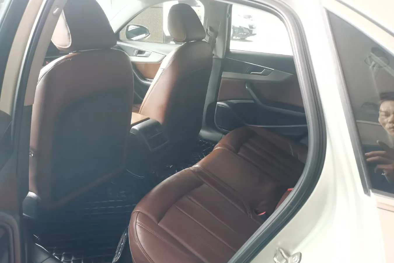 2018 Audi A4L 2.0T 190HP L4 7DCT,autocango,china used car exporter,china ev exporter,chinese used car exporter,chinese used ev exporter