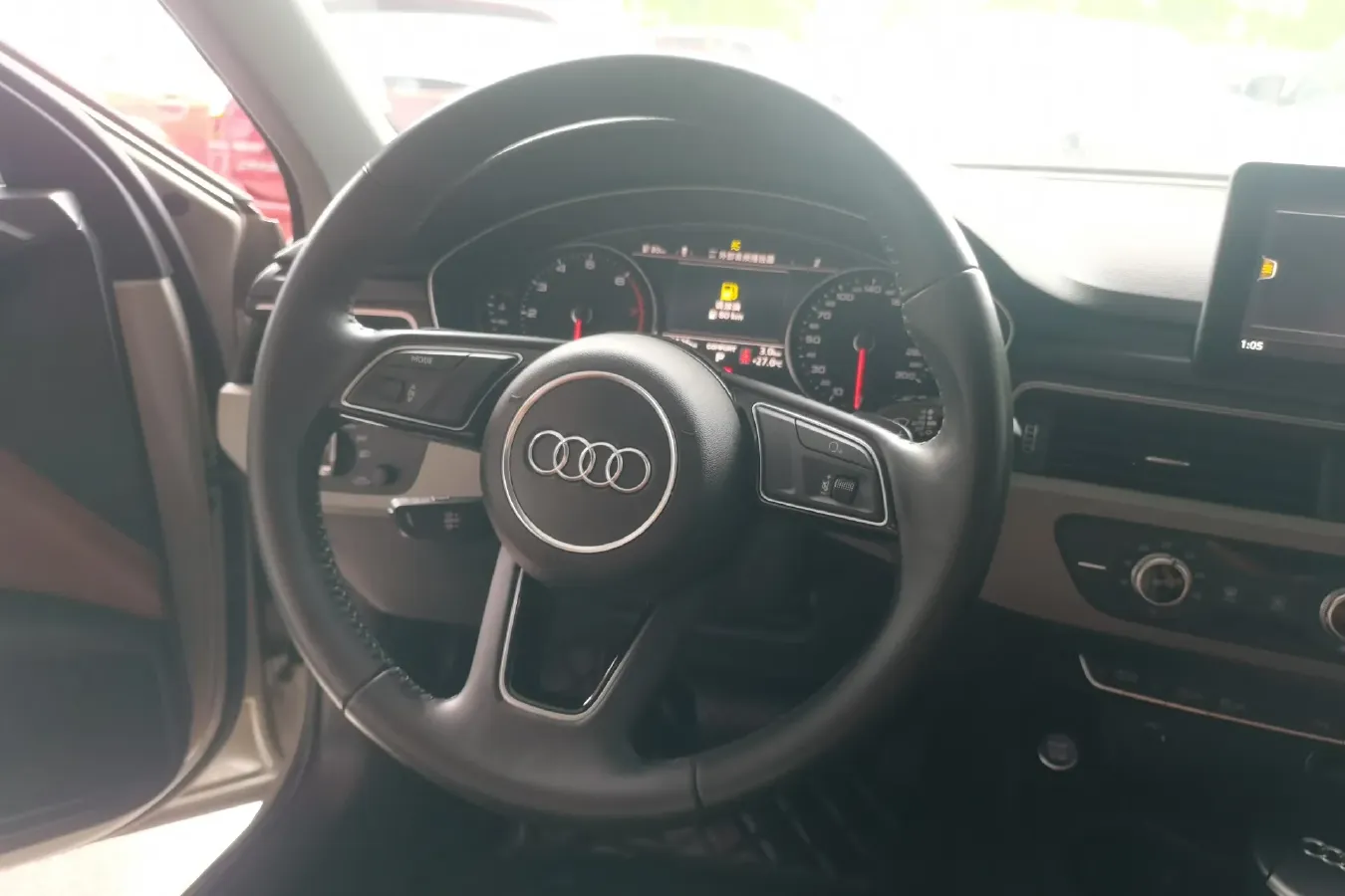 2018 Audi A4L 2.0T 190HP L4 7DCT,autocango,china used car exporter,china ev exporter,chinese used car exporter,chinese used ev exporter