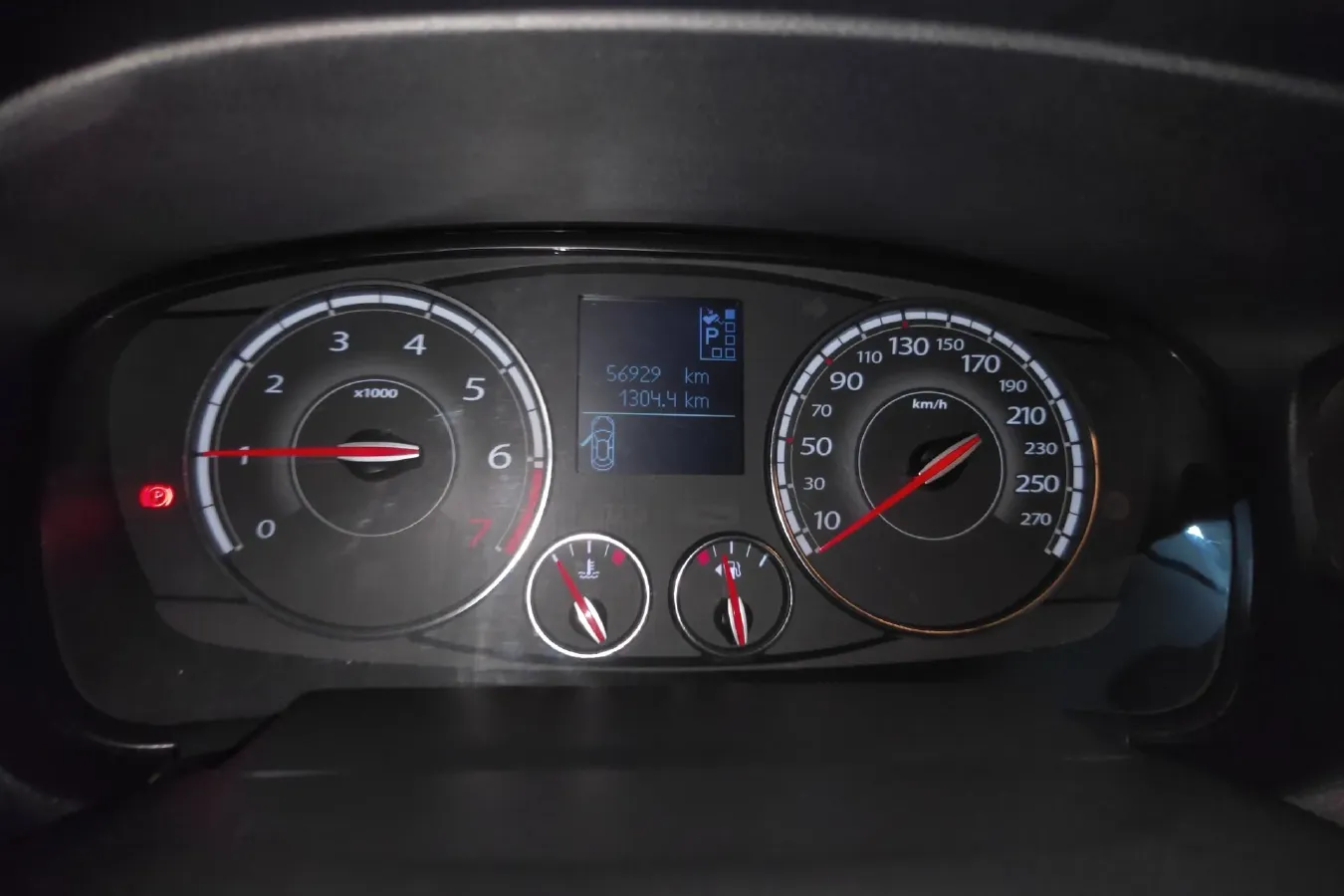 2015 Renault  Latitude 2.0L 139HP L4 CVT,autocango,china used car exporter,china ev exporter,chinese used car exporter,chinese used ev exporter