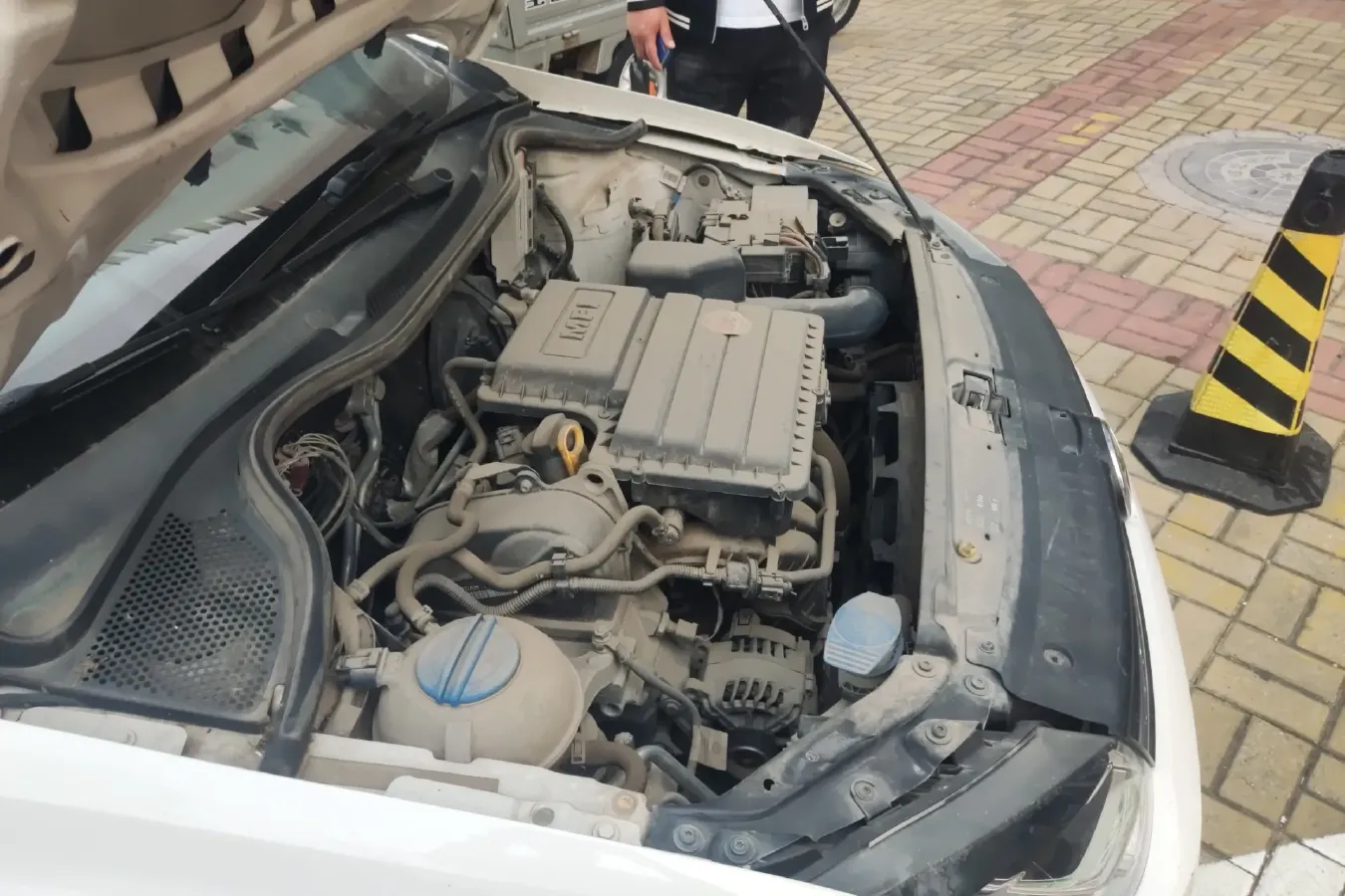 2014 Volkswagen Polo 1.4L 90HP L4 6AT,autocango,china used car exporter,china ev exporter,chinese used car exporter,chinese used ev exporter