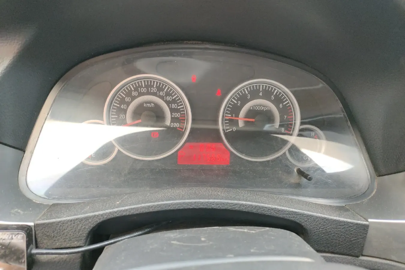 2013 HawTai LuSheng E70 2.0L 136HP L4 4AT,autocango,china used car exporter,china ev exporter,chinese used car exporter,chinese used ev exporter