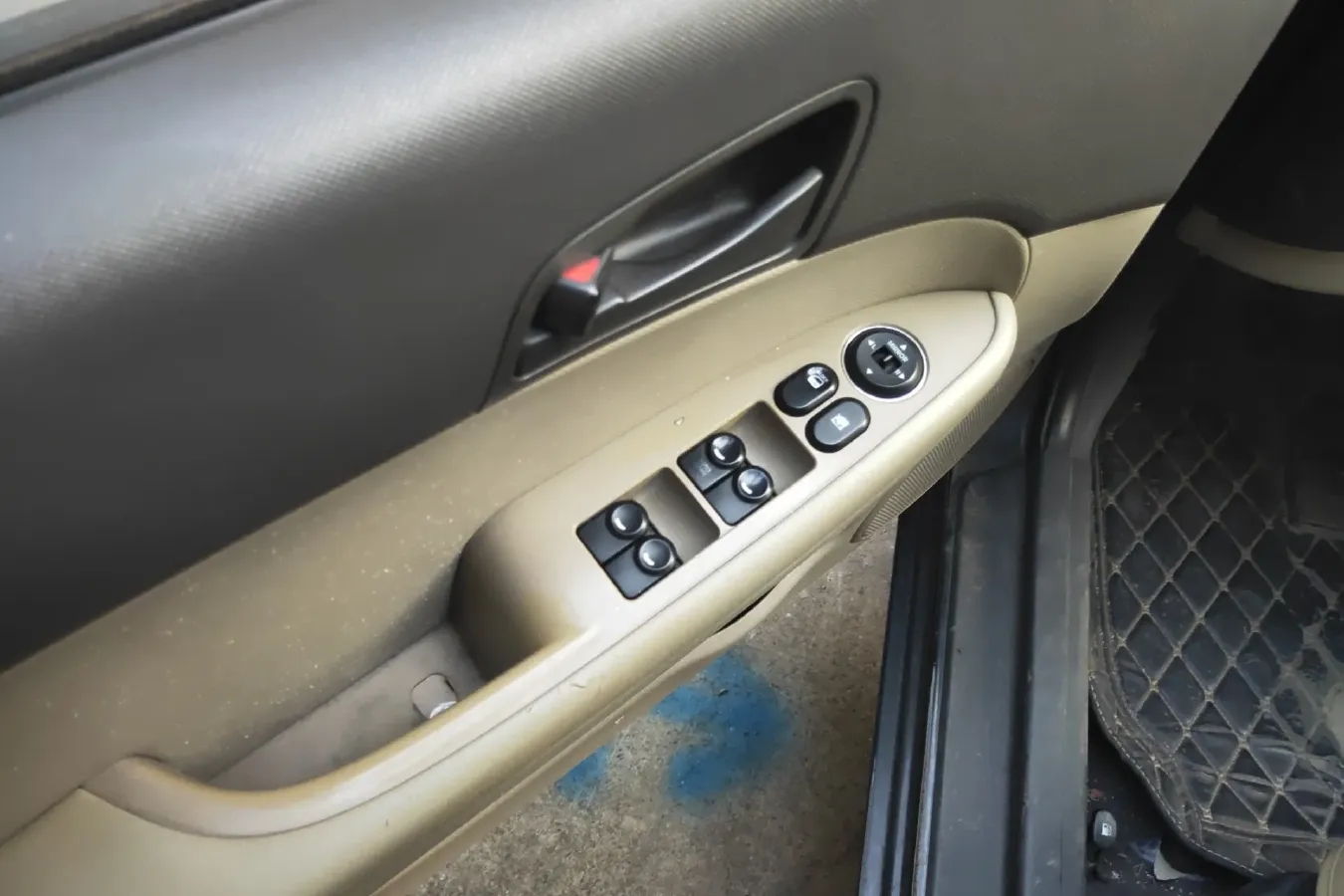 2009 Hyundai i30 1.6L 123HP L4 5MT,autocango,china used car exporter,china ev exporter,chinese used car exporter,chinese used ev exporter