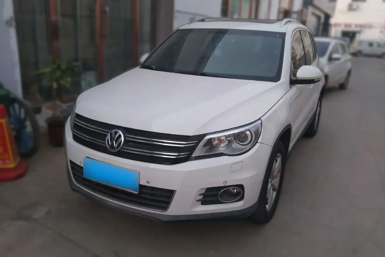 2010 Volkswagen Tiguan 1.8T 160HP L4 6AT