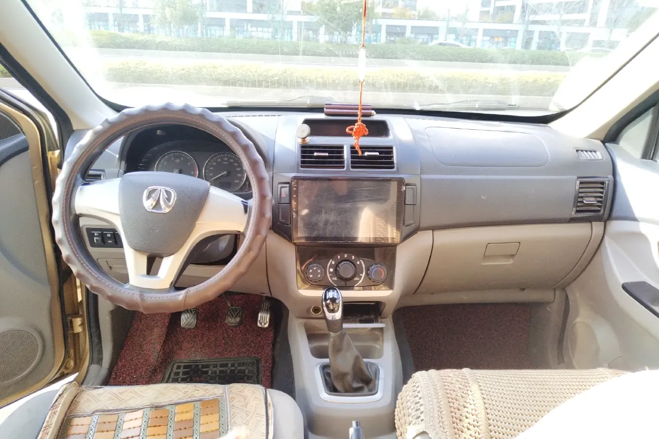 2014 BAIC WeiWang M20 1.5L 102HP L4 5MT,autocango,china used car exporter,china ev exporter,chinese used car exporter,chinese used ev exporter