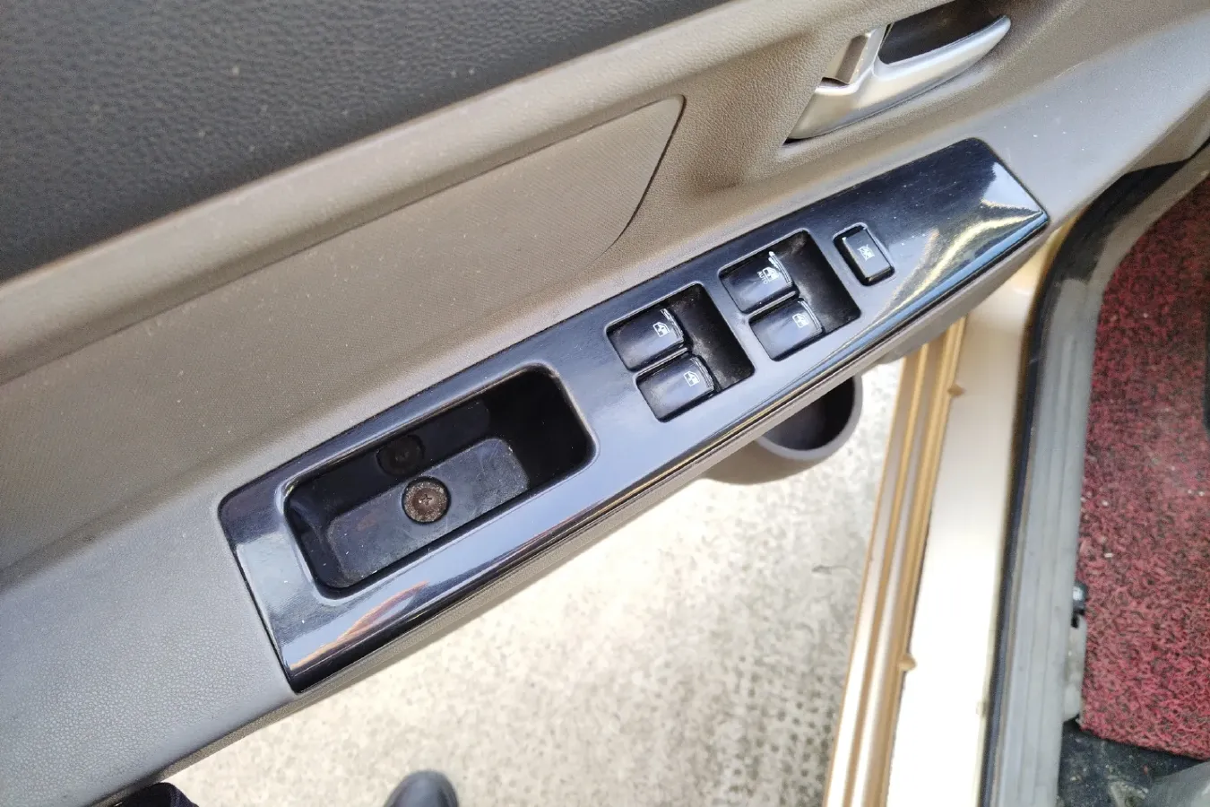 2014 BAIC WeiWang M20 1.5L 102HP L4 5MT,autocango,china used car exporter,china ev exporter,chinese used car exporter,chinese used ev exporter