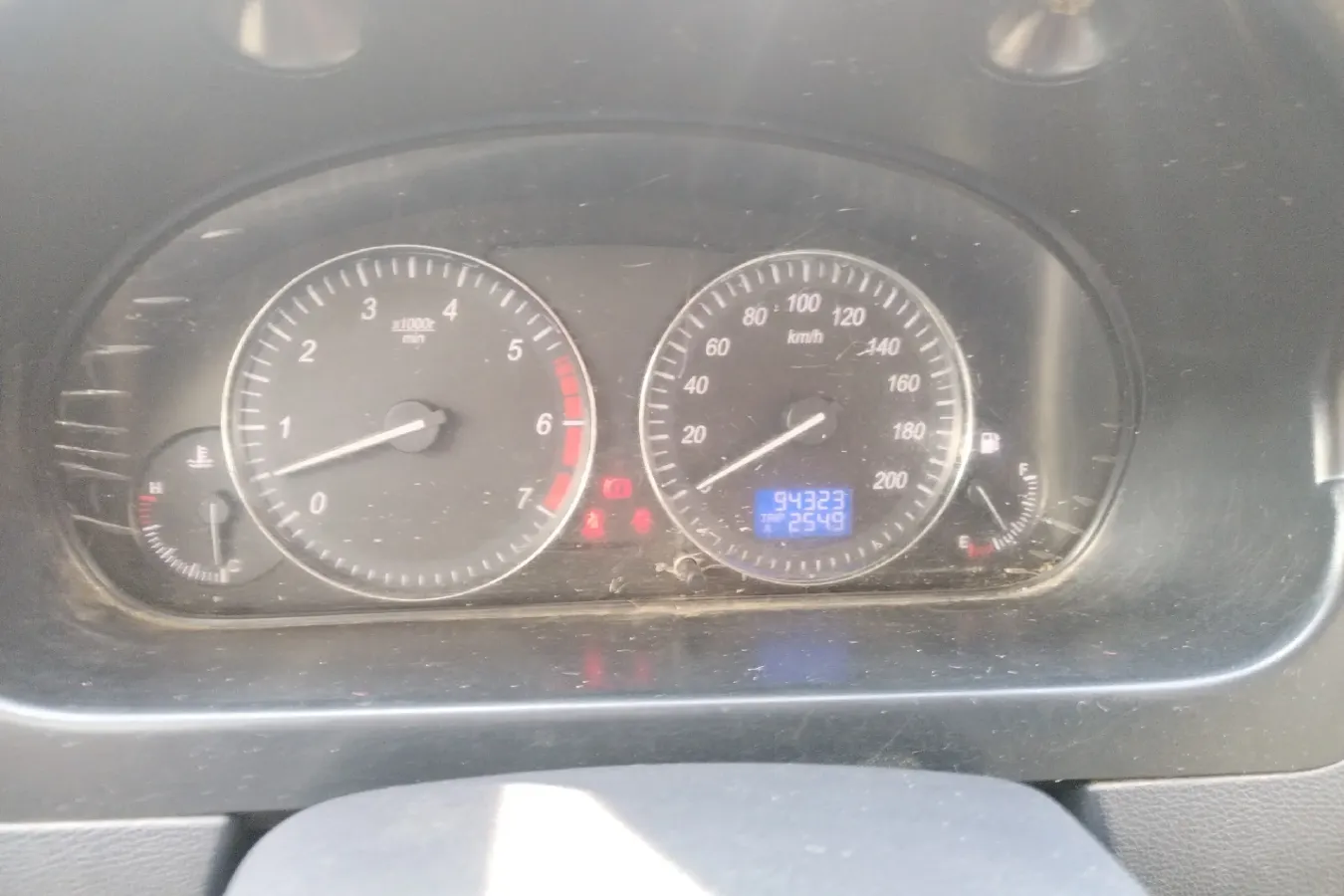 2014 BAIC WeiWang M20 1.5L 102HP L4 5MT,autocango,china used car exporter,china ev exporter,chinese used car exporter,chinese used ev exporter