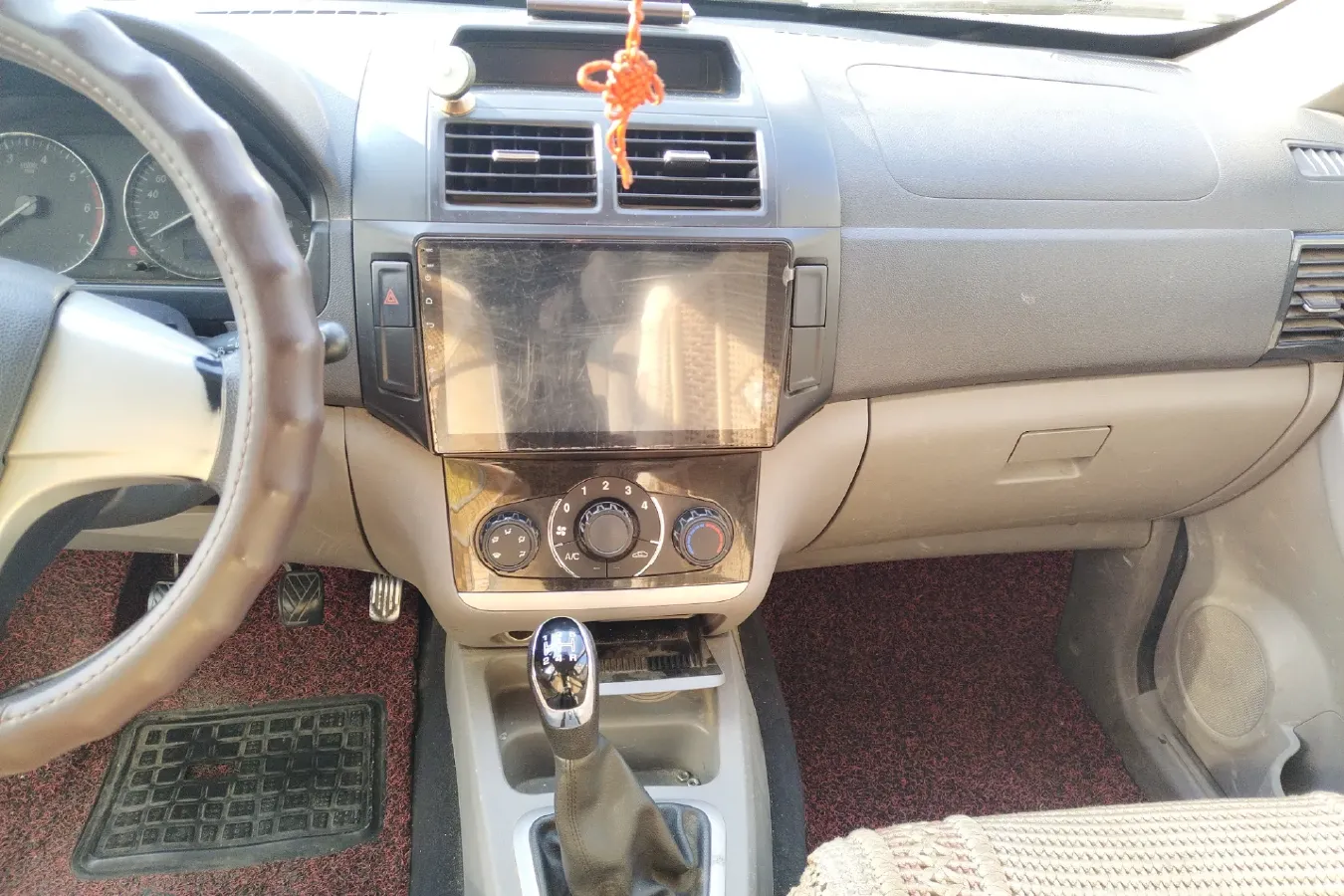 2014 BAIC WeiWang M20 1.5L 102HP L4 5MT,autocango,china used car exporter,china ev exporter,chinese used car exporter,chinese used ev exporter