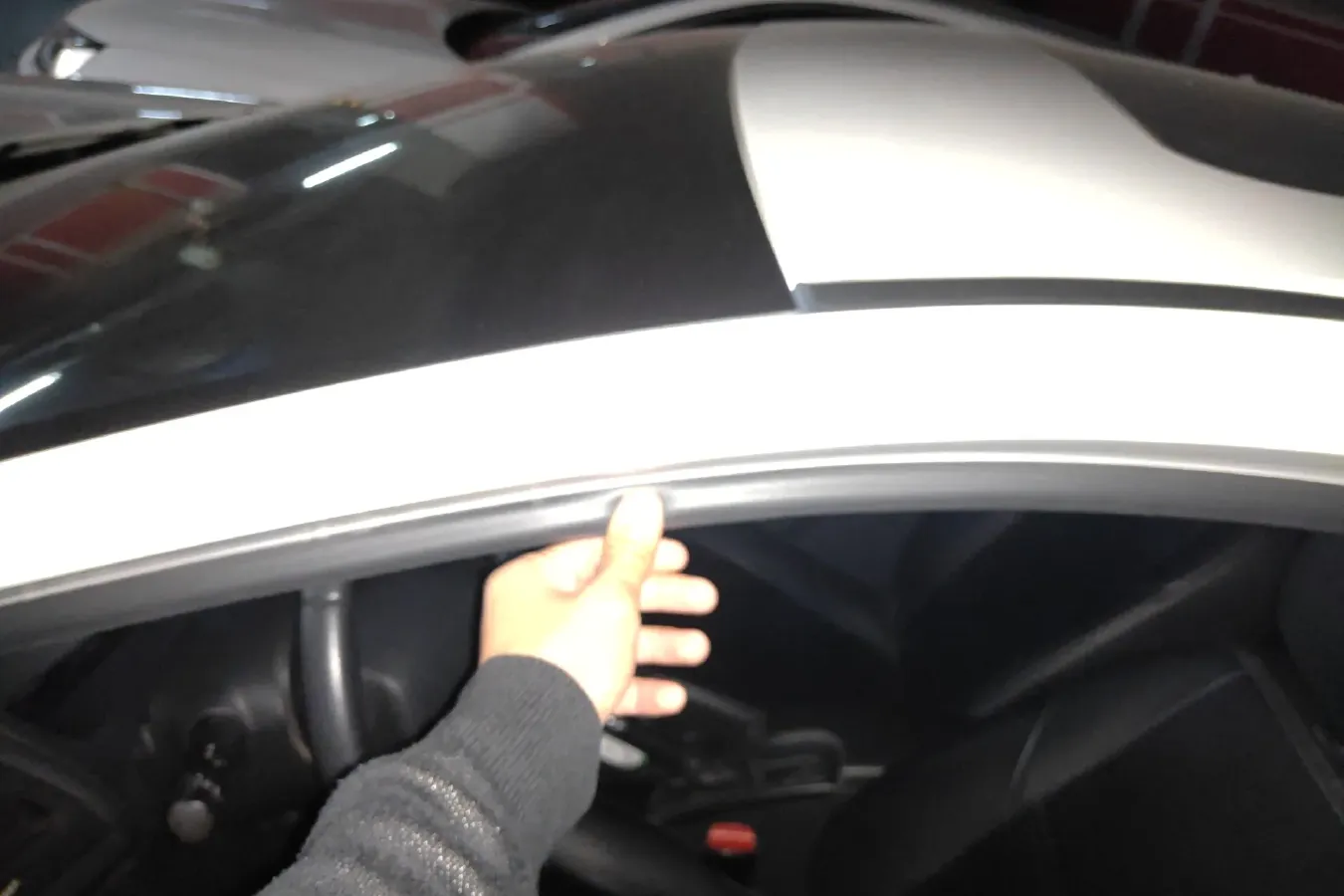 2011 Renault  Fluence 2.0L 137HP L4 CVT,autocango,china used car exporter,china ev exporter,chinese used car exporter,chinese used ev exporter