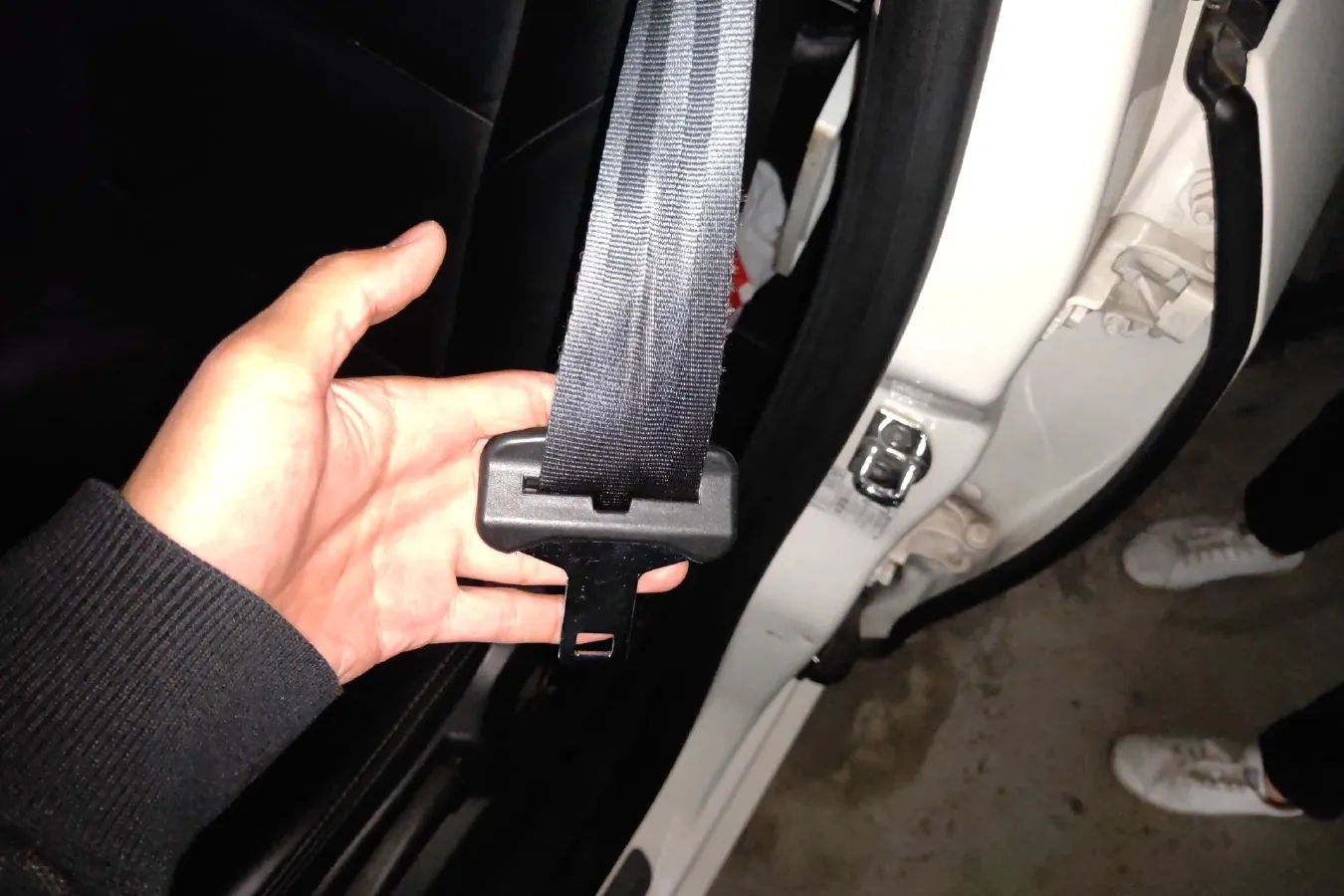 2011 Renault  Fluence 2.0L 137HP L4 CVT,autocango,china used car exporter,china ev exporter,chinese used car exporter,chinese used ev exporter