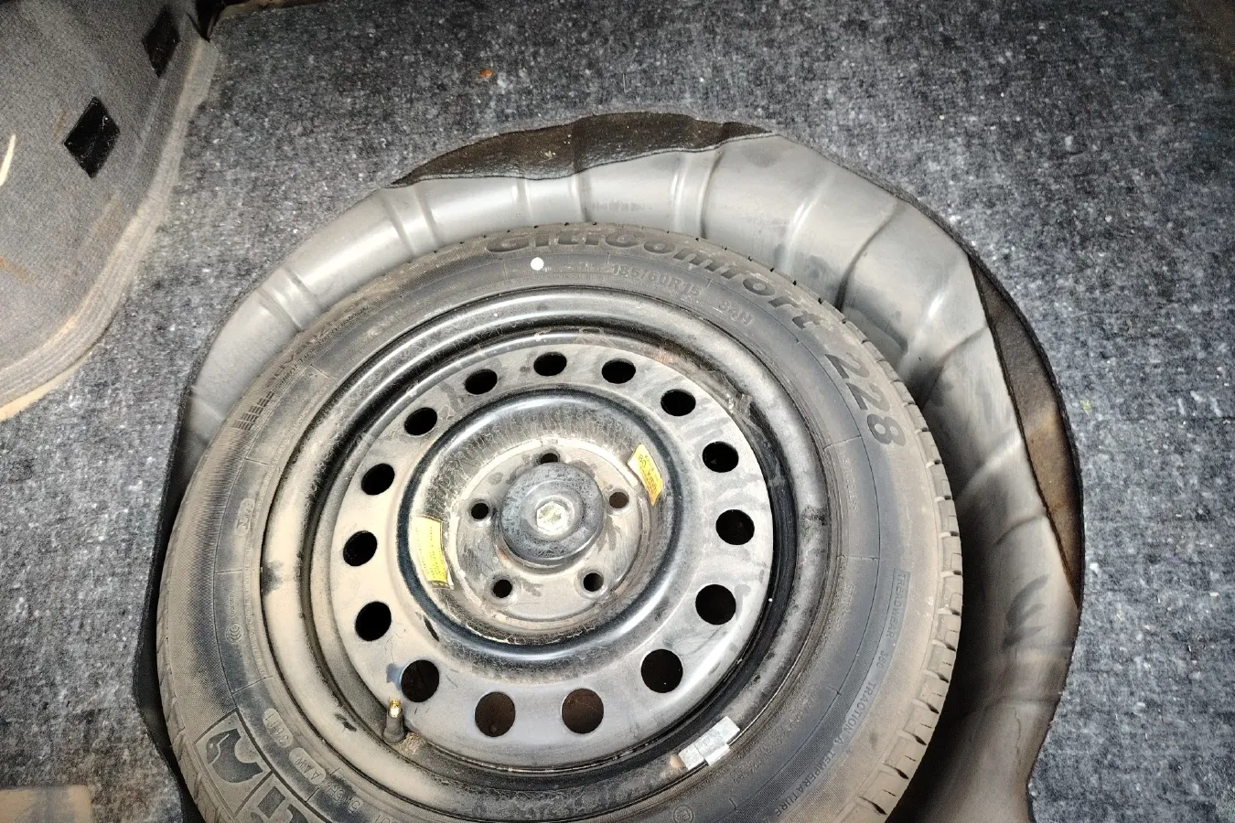 2011 HaiMa Family 1.6L 120HP L4 5MT,autocango,china used car exporter,china ev exporter,chinese used car exporter,chinese used ev exporter