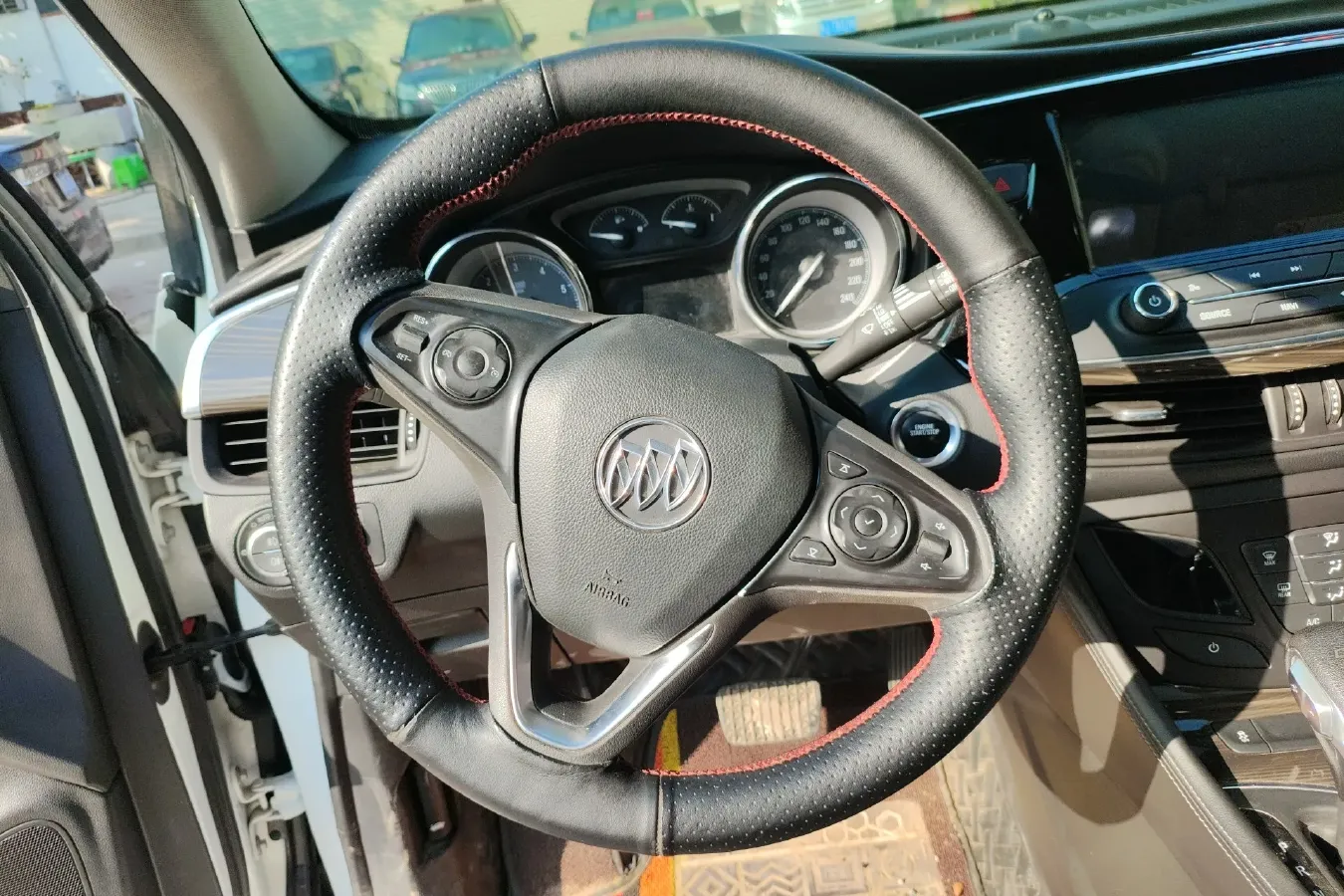 2018 Buick Envision 1.5T 169HP L4 7DCT,autocango,china used car exporter,china ev exporter,chinese used car exporter,chinese used ev exporter