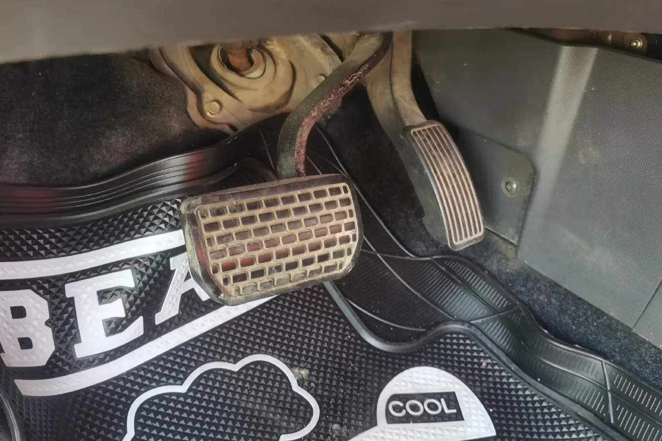 2010 Riich M1 1.3L 84HP L4 5AMT,autocango,china used car exporter,china ev exporter,chinese used car exporter,chinese used ev exporter