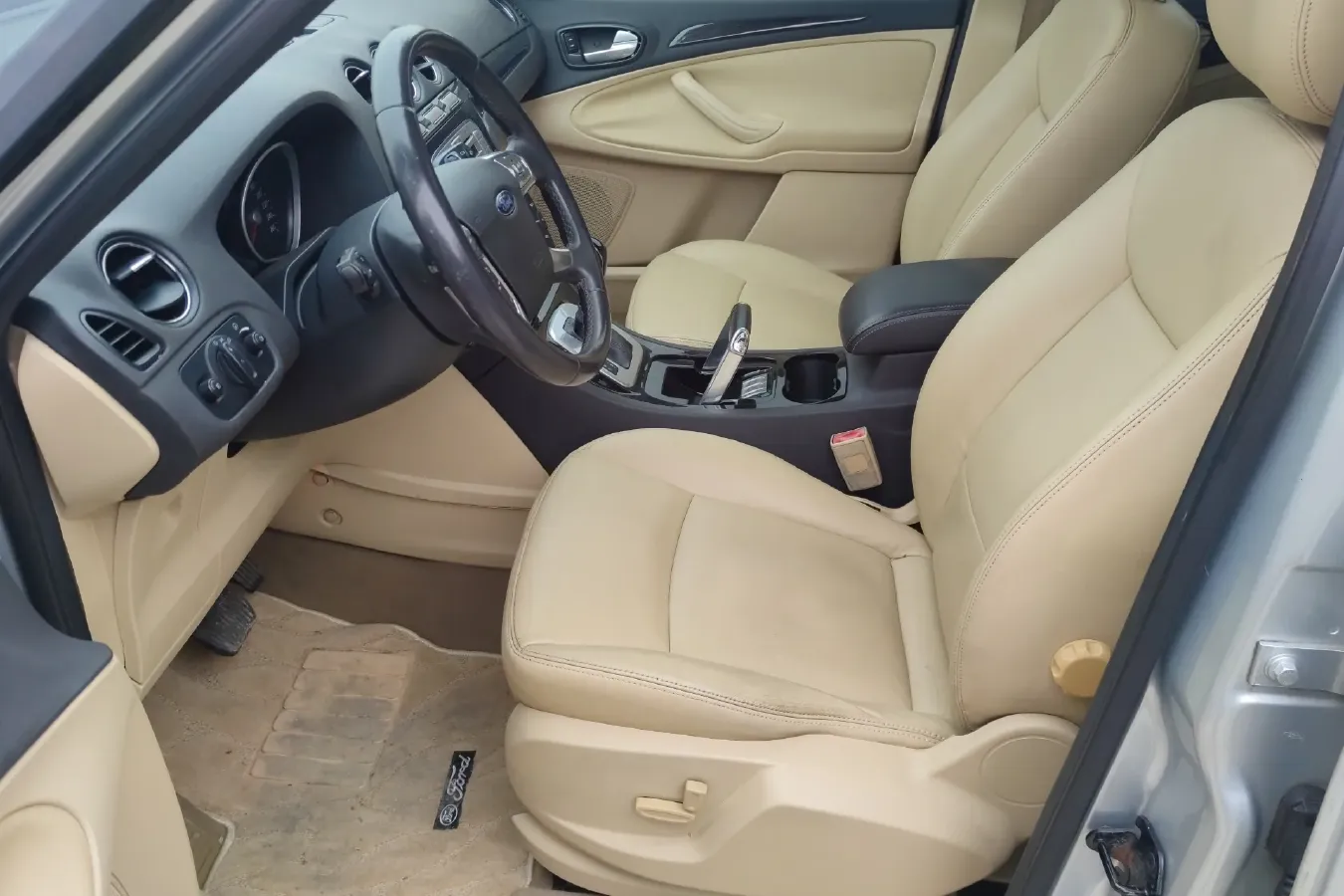 2008 Ford S-Max 2.3L 160HP L4 6AT,autocango,china used car exporter,china ev exporter,chinese used car exporter,chinese used ev exporter