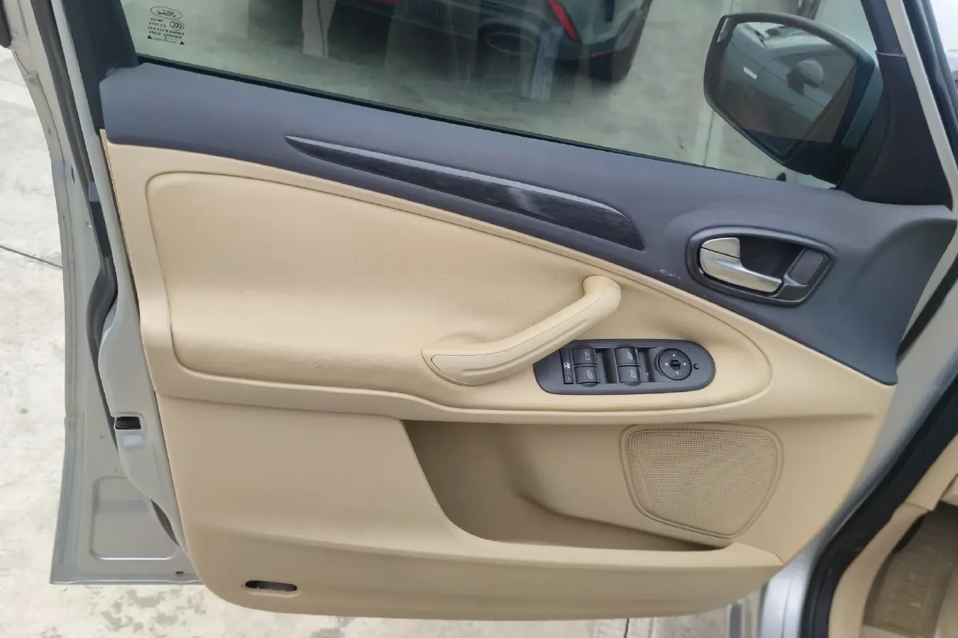 2008 Ford S-Max 2.3L 160HP L4 6AT,autocango,china used car exporter,china ev exporter,chinese used car exporter,chinese used ev exporter