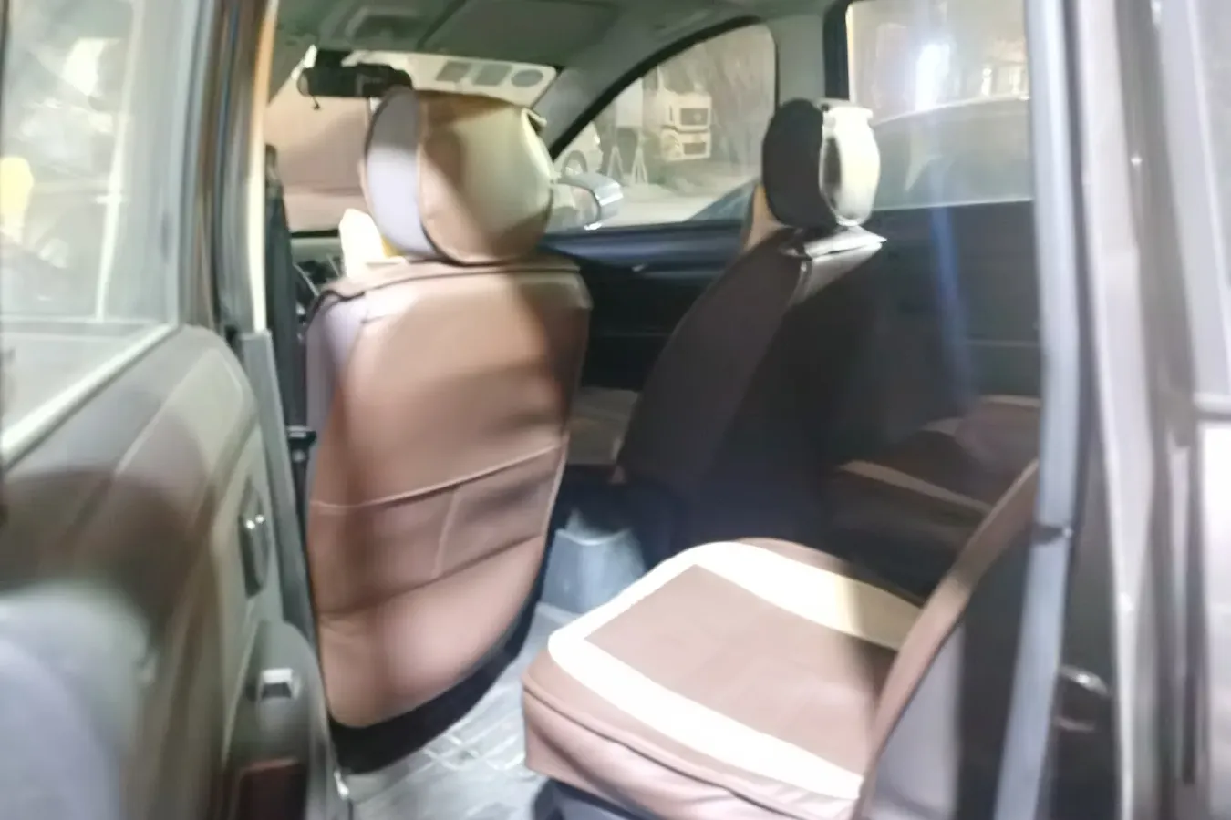 2014 DongFeng Fengon Fengon 330 1.5L 109HP L4 5MT,autocango,china used car exporter,china ev exporter,chinese used car exporter,chinese used ev exporter