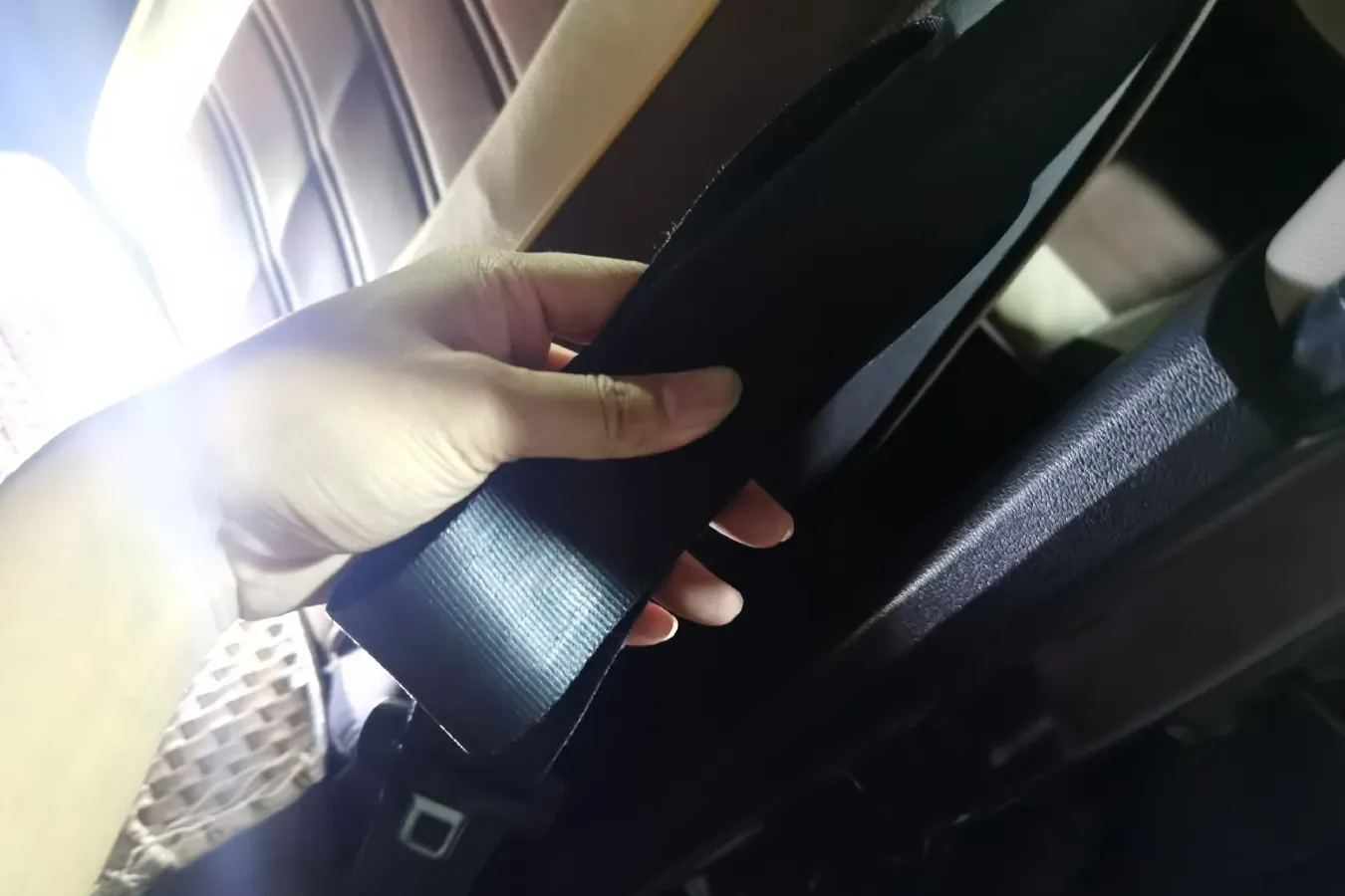 2014 DongFeng Fengon Fengon 330 1.5L 109HP L4 5MT,autocango,china used car exporter,china ev exporter,chinese used car exporter,chinese used ev exporter