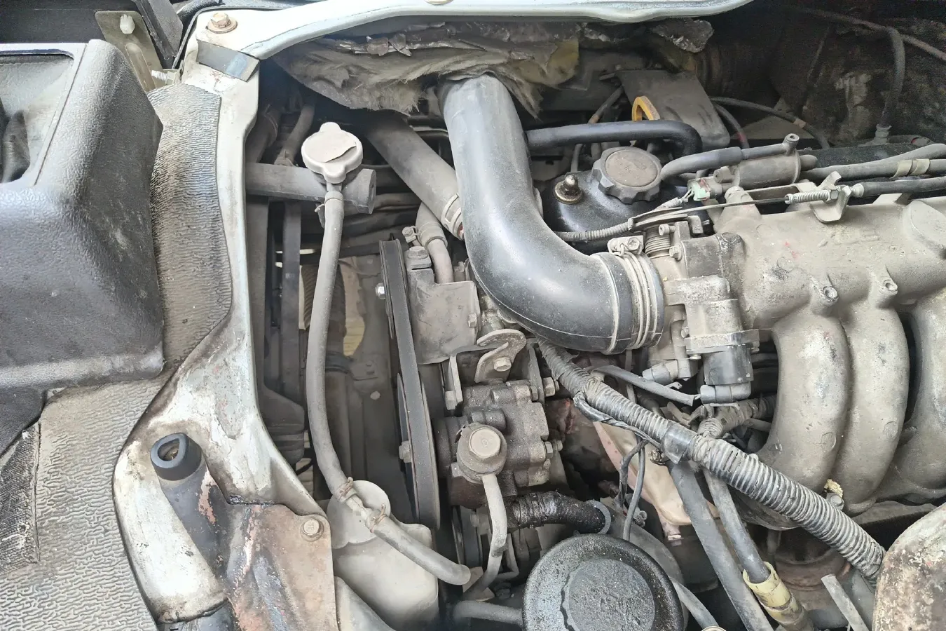 2014 JinBei Sea Lion 2.0L 100HP L4 5MT,autocango,china used car exporter,china ev exporter,chinese used car exporter,chinese used ev exporter