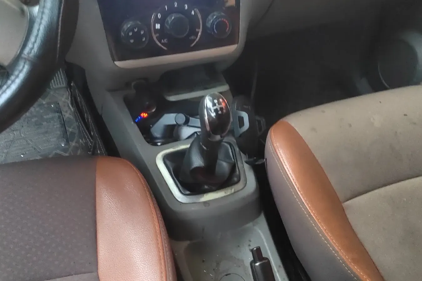 2017 BAIC WeiWang M20 1.5L 116HP L4 5MT,autocango,china used car exporter,china ev exporter,chinese used car exporter,chinese used ev exporter