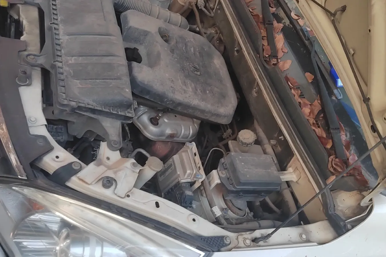 2017 BAIC WeiWang M20 1.5L 116HP L4 5MT,autocango,china used car exporter,china ev exporter,chinese used car exporter,chinese used ev exporter