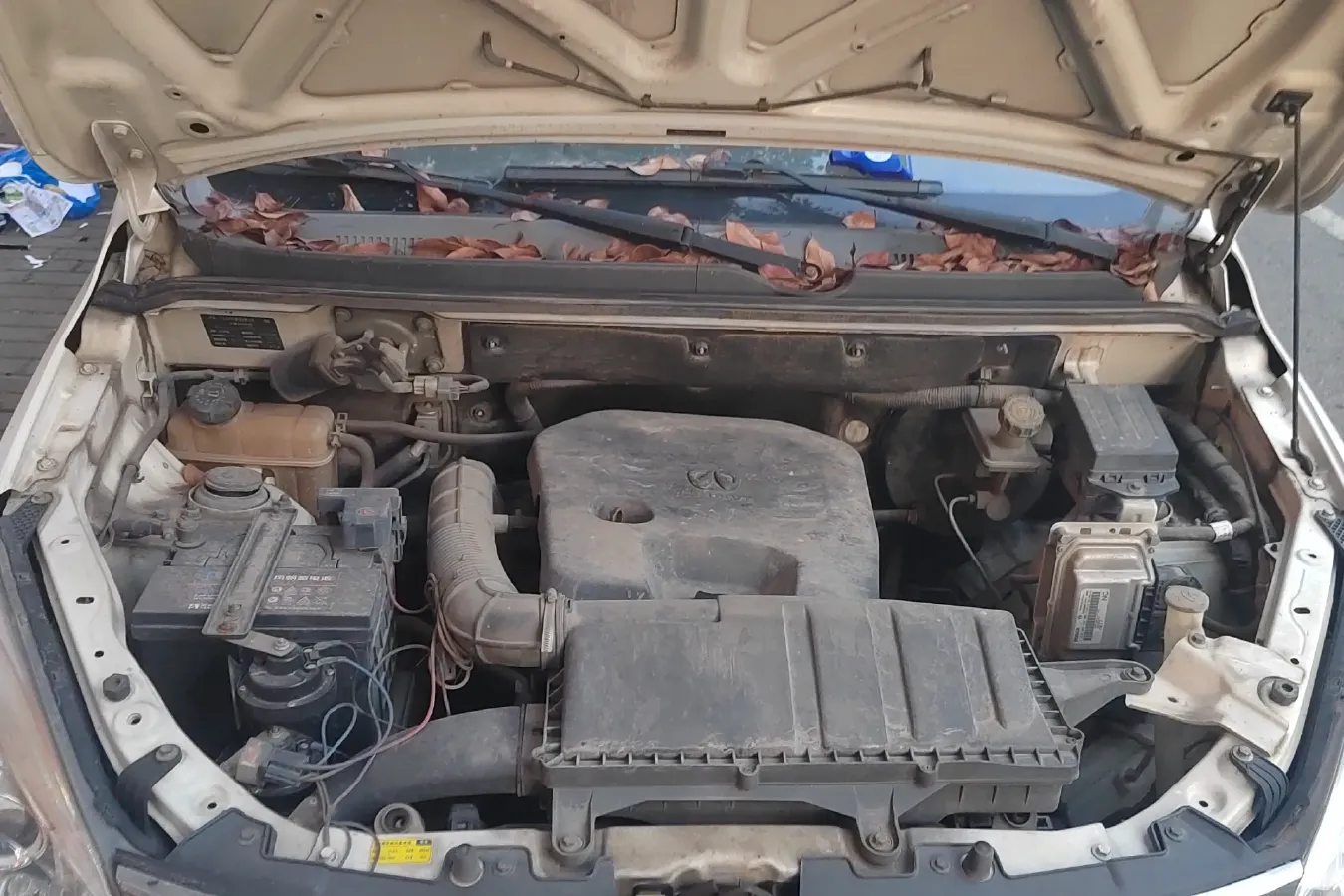 2017 BAIC WeiWang M20 1.5L 116HP L4 5MT,autocango,china used car exporter,china ev exporter,chinese used car exporter,chinese used ev exporter