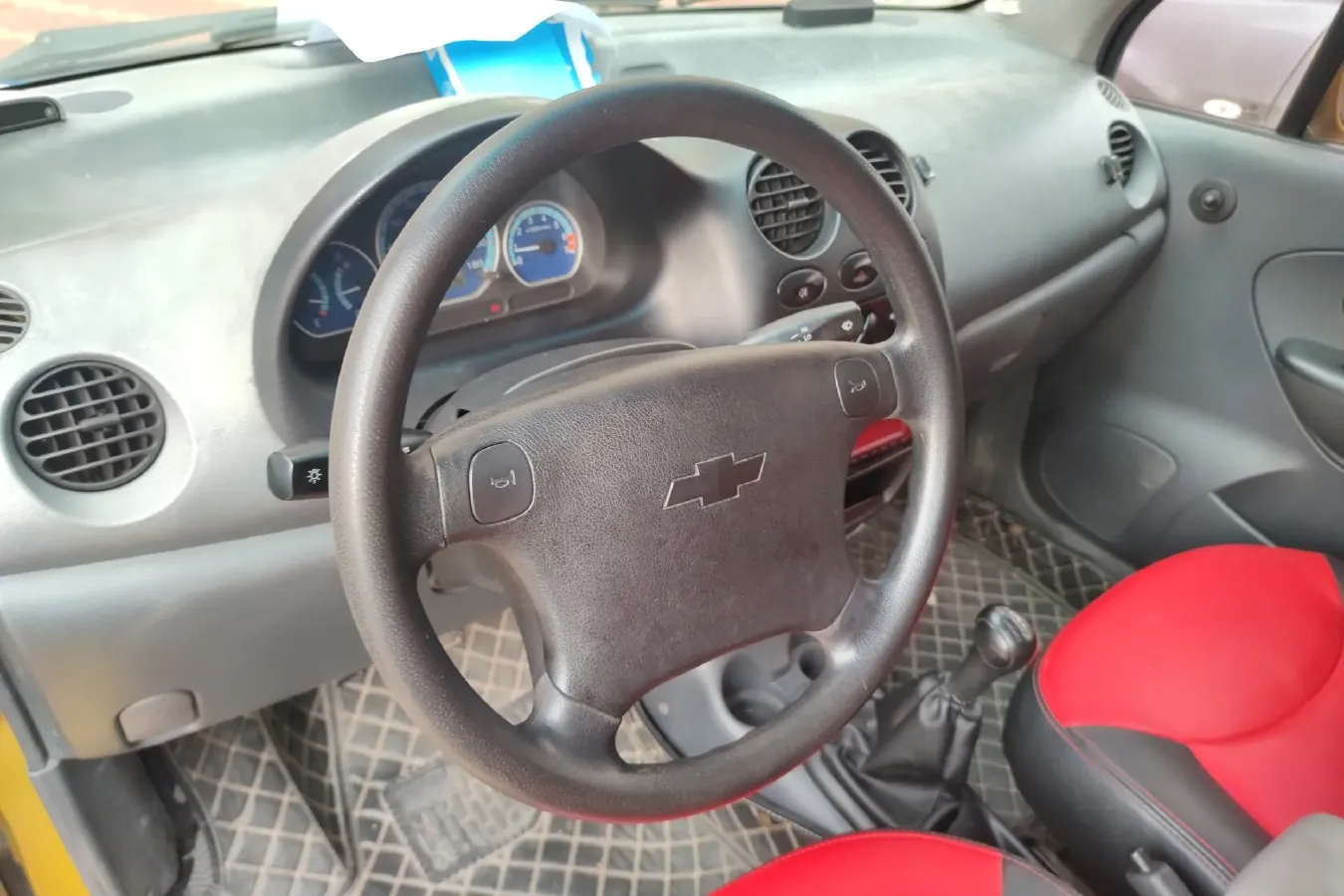 2009 BaoJun LeChi 1.2L 86HP L4 5MT,autocango,china used car exporter,china ev exporter,chinese used car exporter,chinese used ev exporter