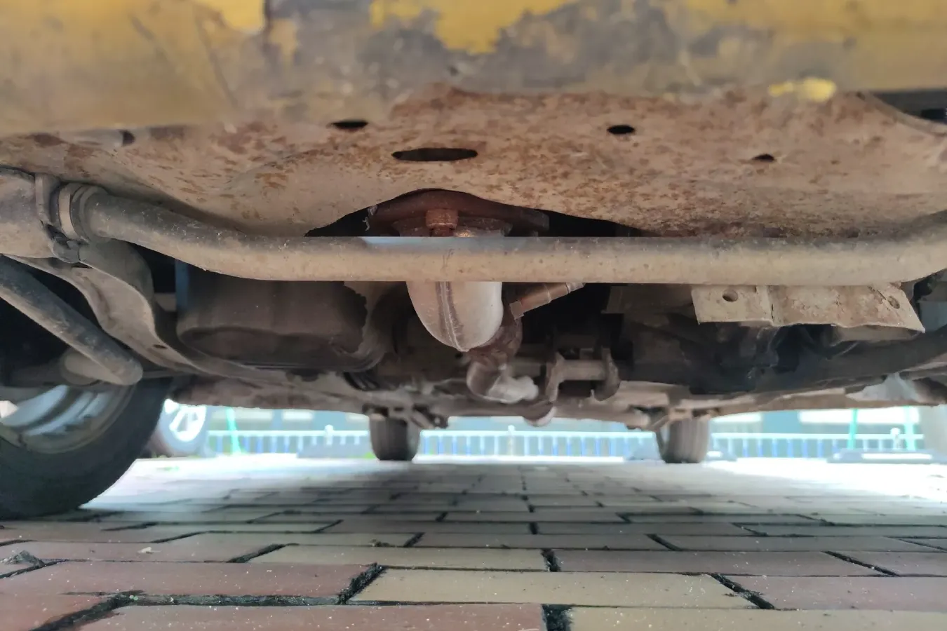 2009 BaoJun LeChi 1.2L 86HP L4 5MT,autocango,china used car exporter,china ev exporter,chinese used car exporter,chinese used ev exporter