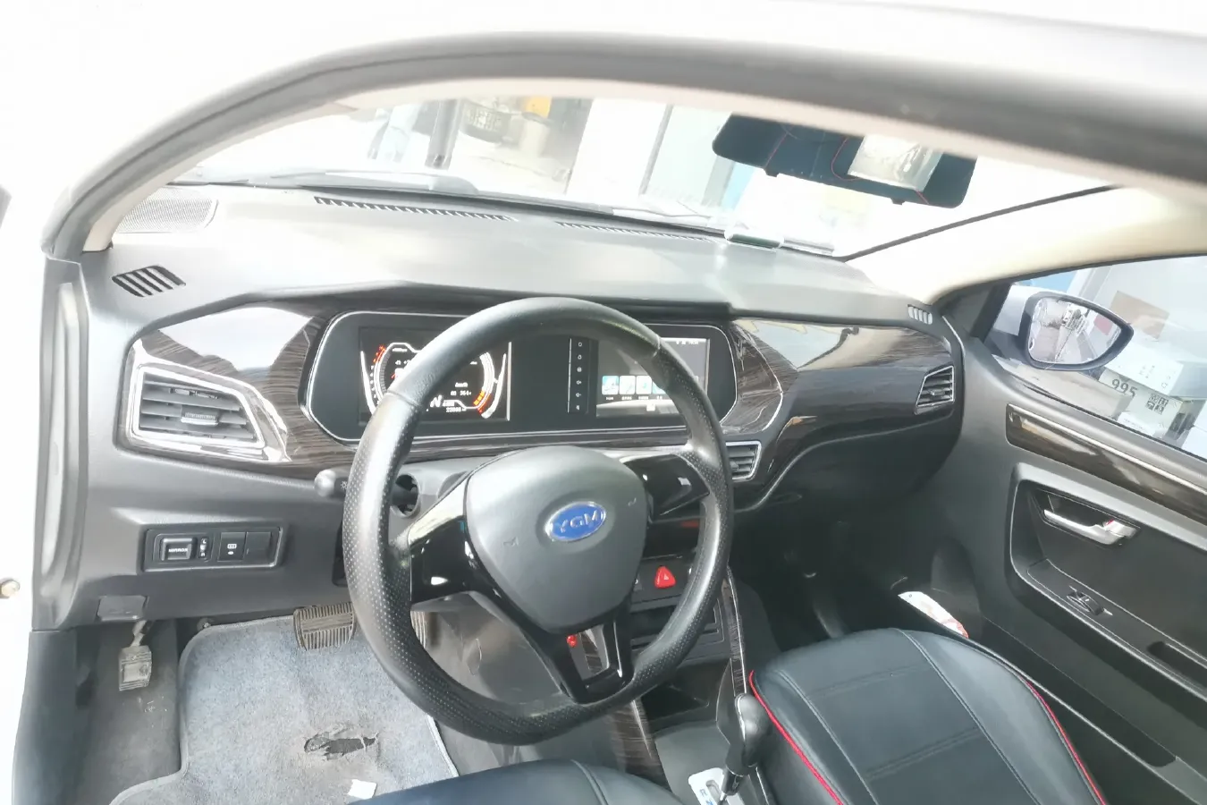 2018 LinkTour E BEV 36.79KWH,autocango,china used car exporter,china ev exporter,chinese used car exporter,chinese used ev exporter