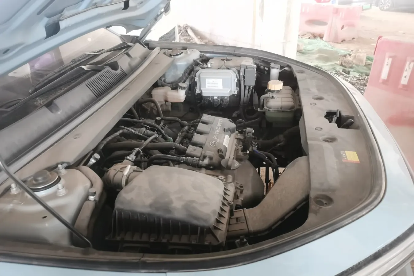 2020 BaoJun RC-5 1.5L 99HP L4 6MT,autocango,china used car exporter,china ev exporter,chinese used car exporter,chinese used ev exporter