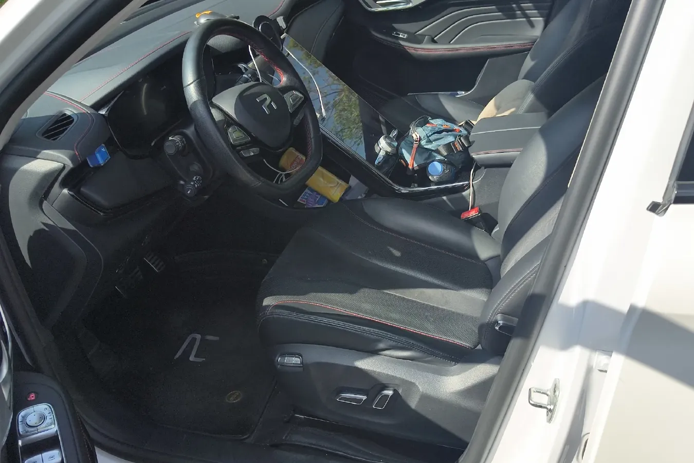 2021 Rising Auto MARVEL R 2AT BEV 69.9KWH,autocango,china used car exporter,china ev exporter,chinese used car exporter,chinese used ev exporter