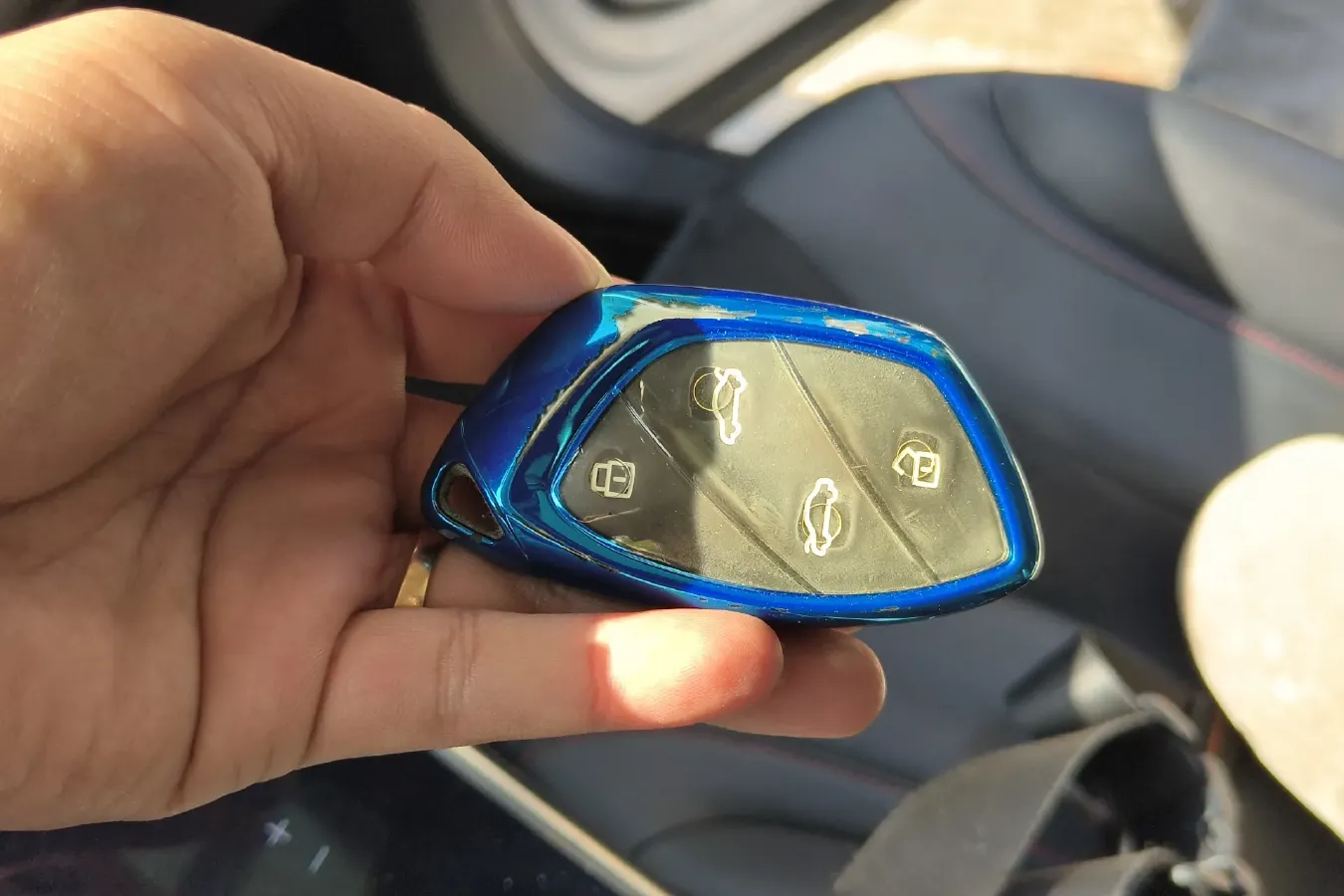 2021 Rising Auto MARVEL R 2AT BEV 69.9KWH,autocango,china used car exporter,china ev exporter,chinese used car exporter,chinese used ev exporter