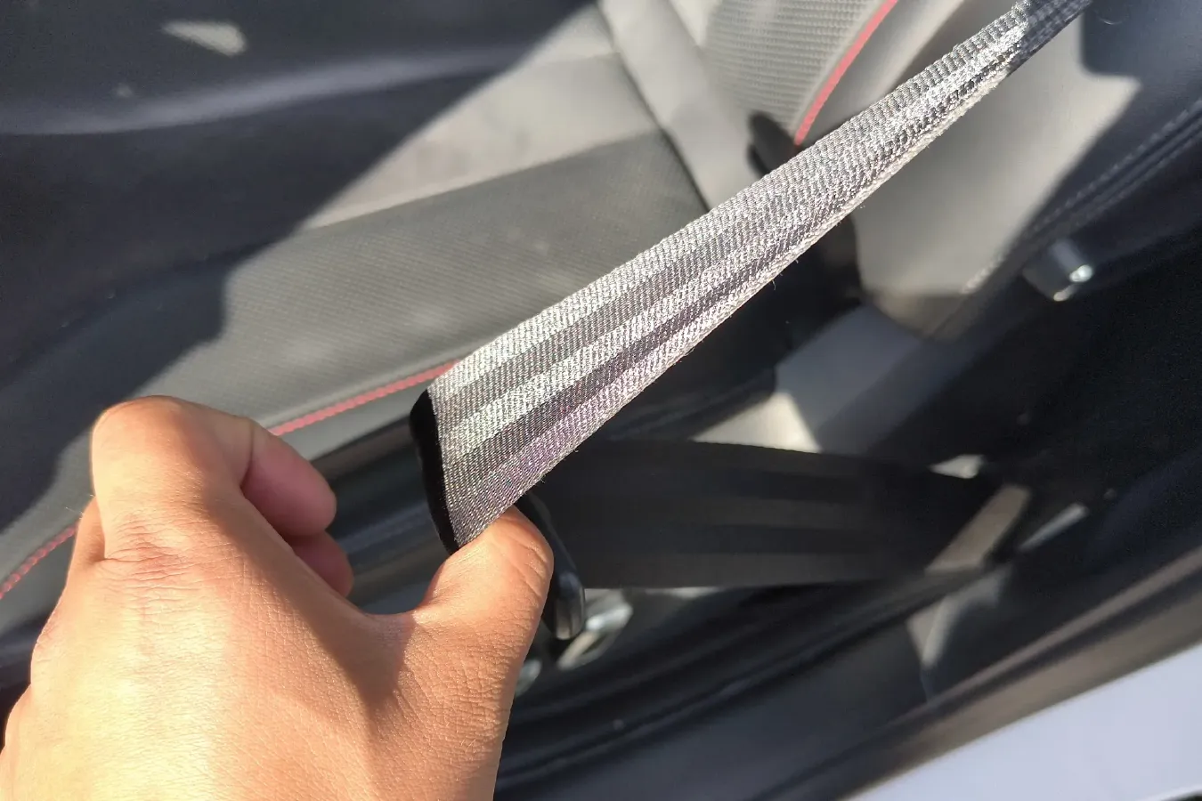 2021 Rising Auto MARVEL R 2AT BEV 69.9KWH,autocango,china used car exporter,china ev exporter,chinese used car exporter,chinese used ev exporter