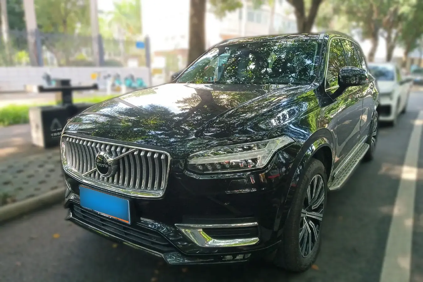 2020 Volvo XC90 2.0T 320HP L4 8AT
