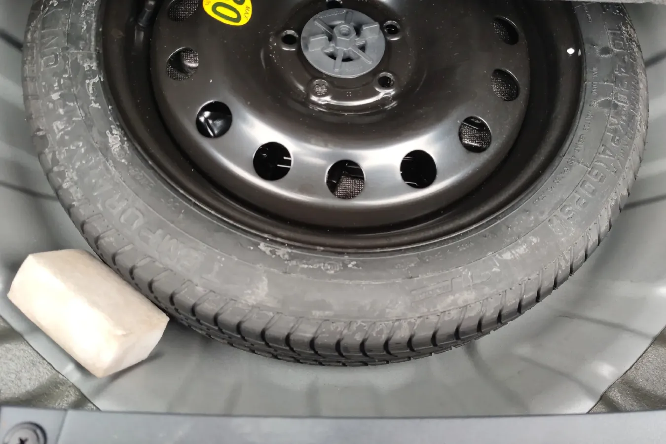 2020 ChangAn UNI-T 1.5T 180HP L4 7DCT,autocango,china used car exporter,china ev exporter,chinese used car exporter,chinese used ev exporter