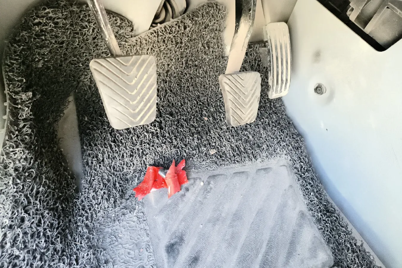 2013 GAC Gonow XingLang 1.3L 99HP L4 5MT,autocango,china used car exporter,china ev exporter,chinese used car exporter,chinese used ev exporter