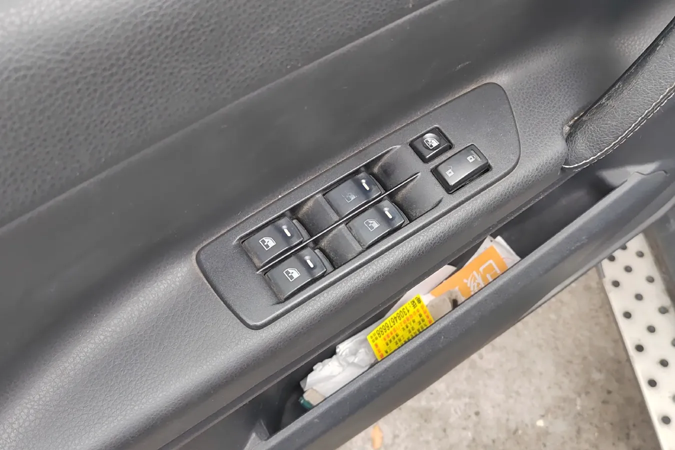 2011 Luxgen Grand7 SUV 2.2T 178HP L4 5AT,autocango,china used car exporter,china ev exporter,chinese used car exporter,chinese used ev exporter