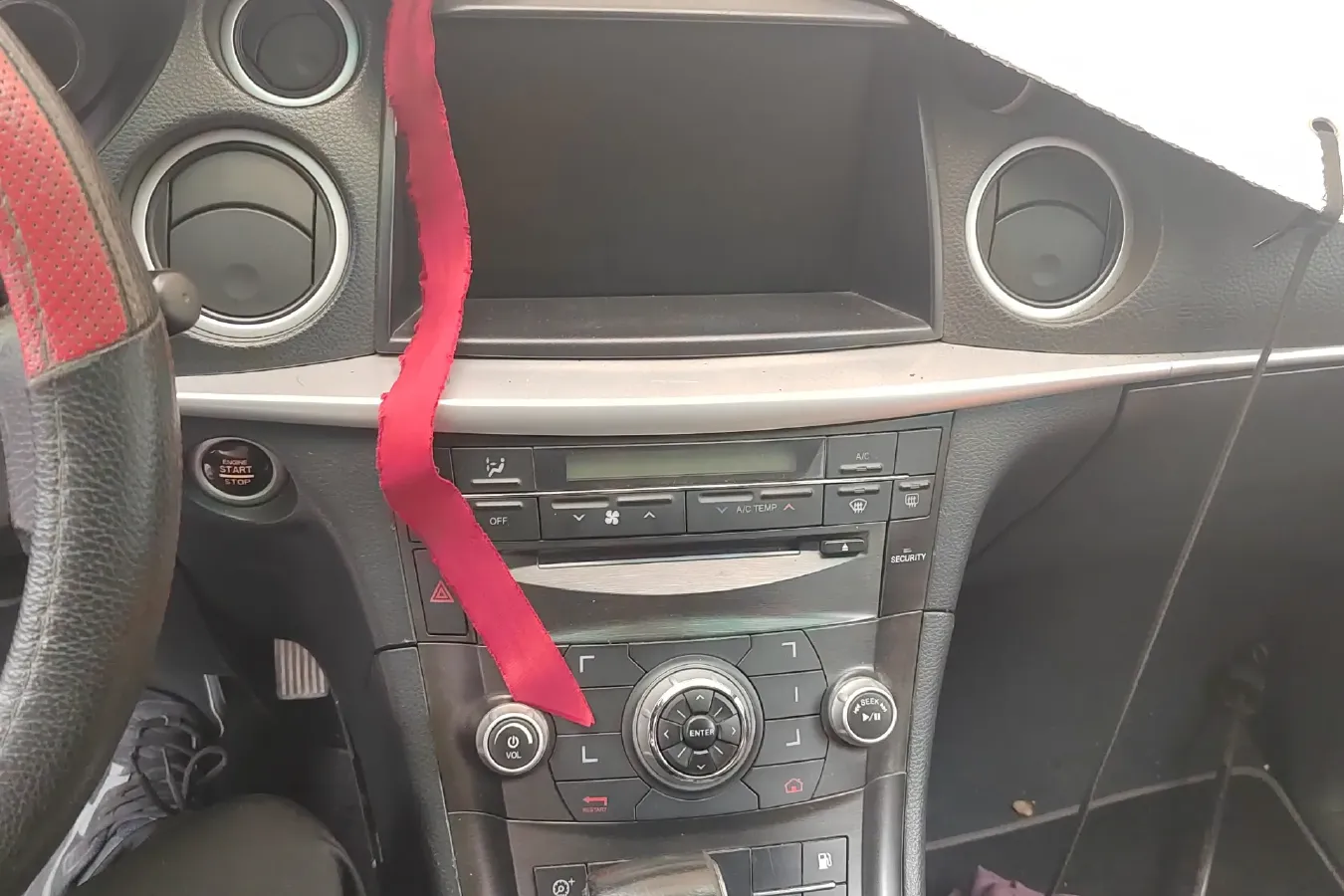 2011 Luxgen Grand7 SUV 2.2T 178HP L4 5AT,autocango,china used car exporter,china ev exporter,chinese used car exporter,chinese used ev exporter