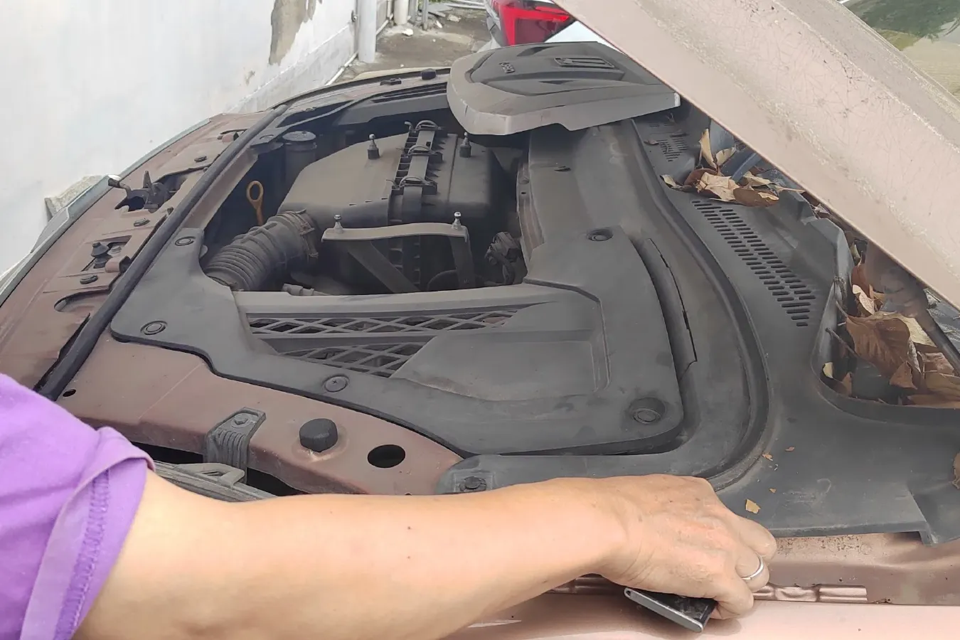 2011 Luxgen Grand7 SUV 2.2T 178HP L4 5AT,autocango,china used car exporter,china ev exporter,chinese used car exporter,chinese used ev exporter