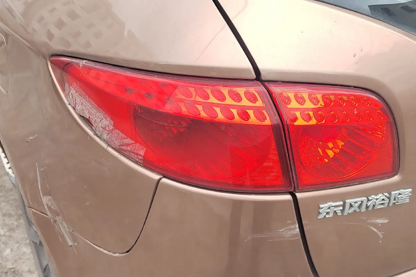 2011 Luxgen Grand7 SUV 2.2T 178HP L4 5AT,autocango,china used car exporter,china ev exporter,chinese used car exporter,chinese used ev exporter