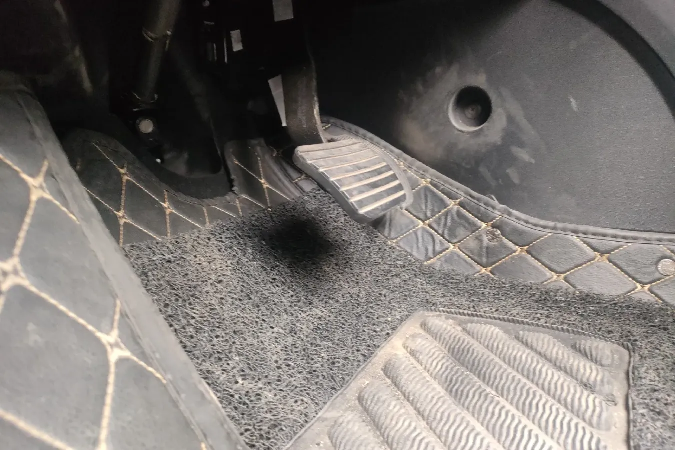 2022 DongFeng Forthing Yacht 1.5T 197HP L4 7DCT,autocango,china used car exporter,china ev exporter,chinese used car exporter,chinese used ev exporter