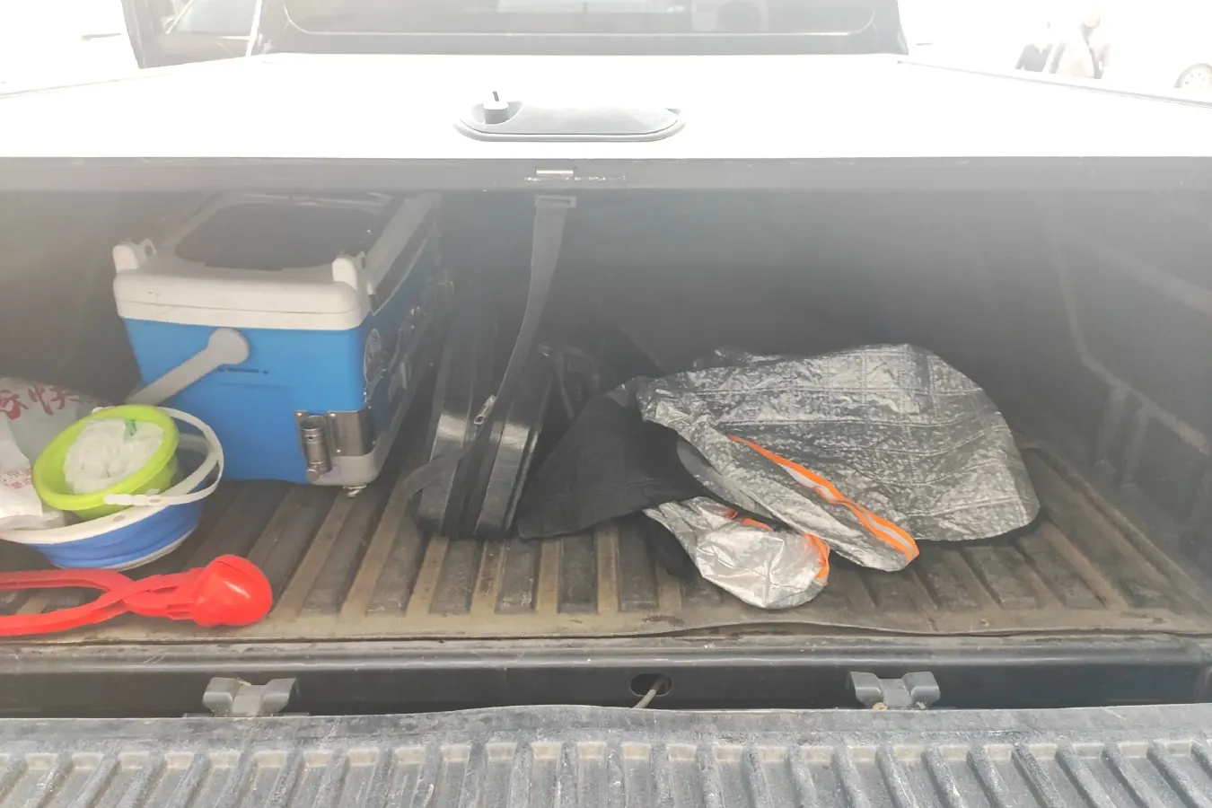 2017 Nissan Navara 2.5L 184HP L4 7AT,autocango,china used car exporter,china ev exporter,chinese used car exporter,chinese used ev exporter