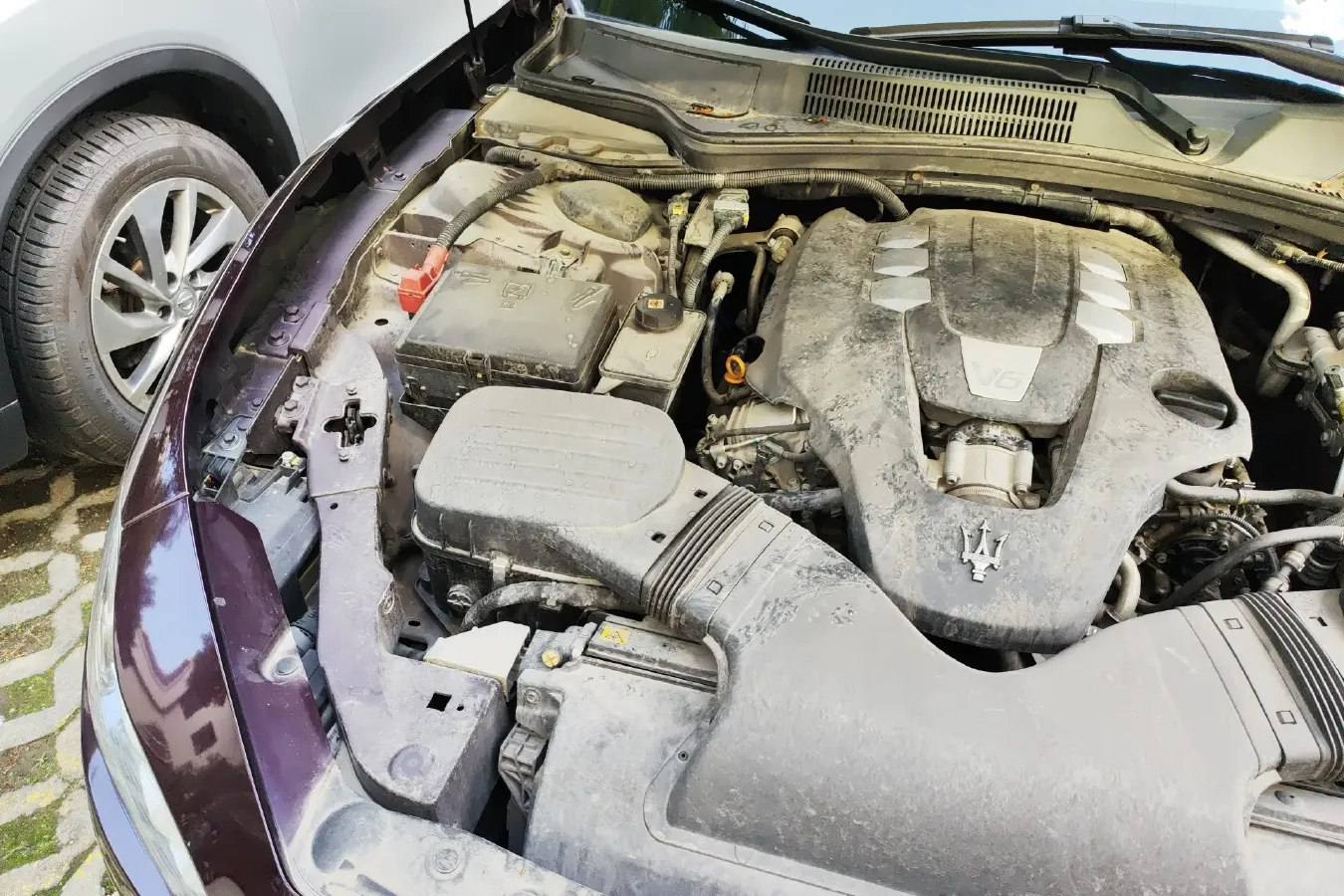 2014 Maserati Ghibli 3.0T 330HP V6 8AT,autocango,china used car exporter,china ev exporter,chinese used car exporter,chinese used ev exporter