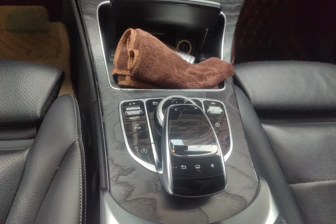 2015 Mercedes-Benz C Class 2.0T 184HP L4 7AT,autocango,china used car exporter,china ev exporter,chinese used car exporter,chinese used ev exporter