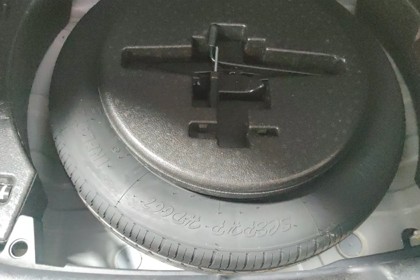 2022 DongFeng Fengon Fengon ix5 1.5T 150HP L4 CVT,autocango,china used car exporter,china ev exporter,chinese used car exporter,chinese used ev exporter