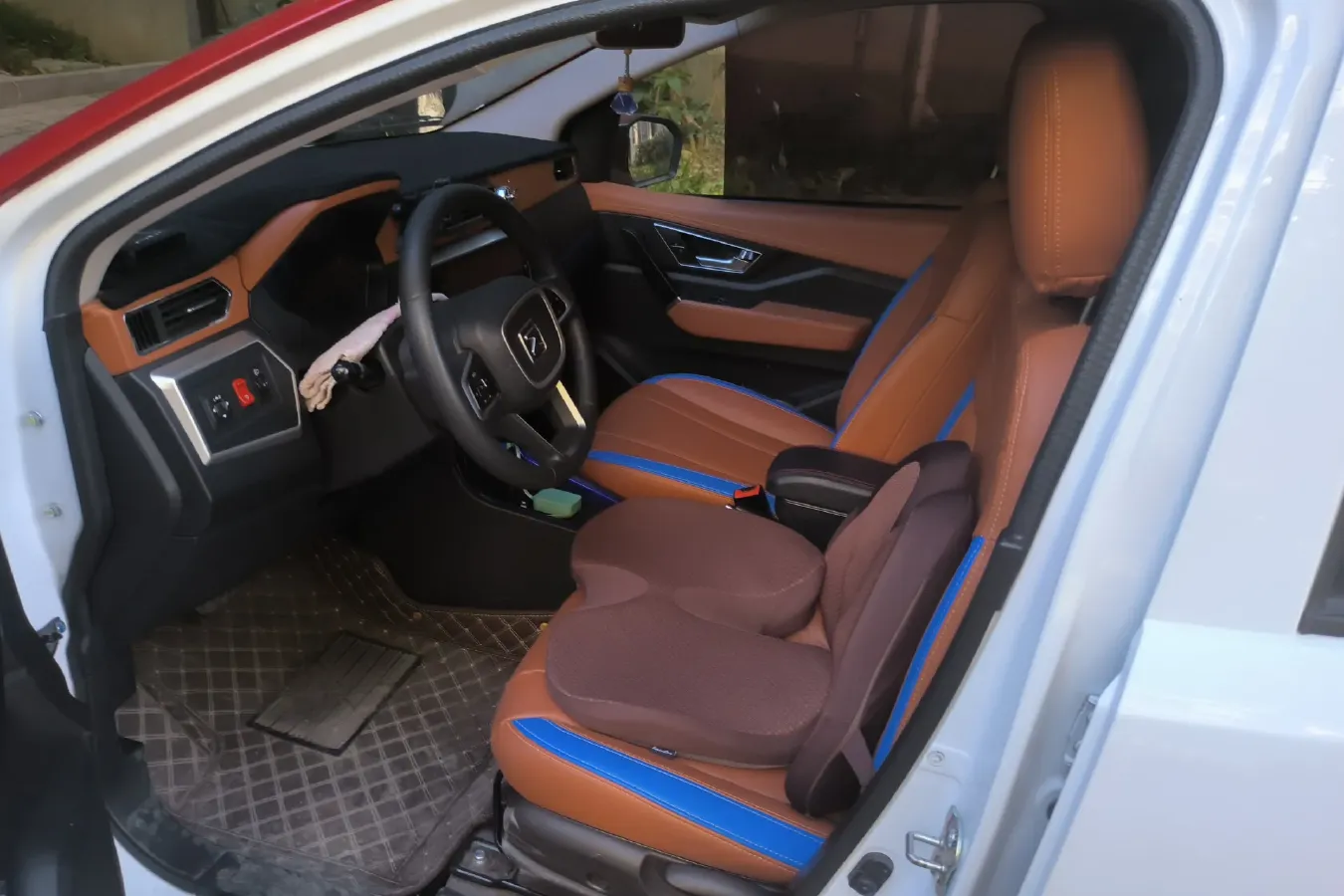 2018 Zotye Cloud 100 BEV 28.4KWH,autocango,china used car exporter,china ev exporter,chinese used car exporter,chinese used ev exporter