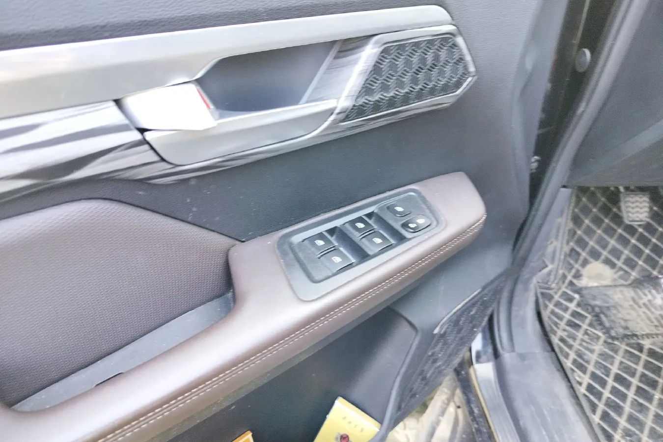 2022 JAC Hunter 2.0T 150HP L4 6MT,autocango,china used car exporter,china ev exporter,chinese used car exporter,chinese used ev exporter