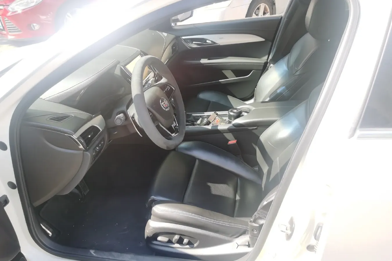 2014 Cadillac ATS 2.0T 276HP L4 6AT,autocango,china used car exporter,china ev exporter,chinese used car exporter,chinese used ev exporter