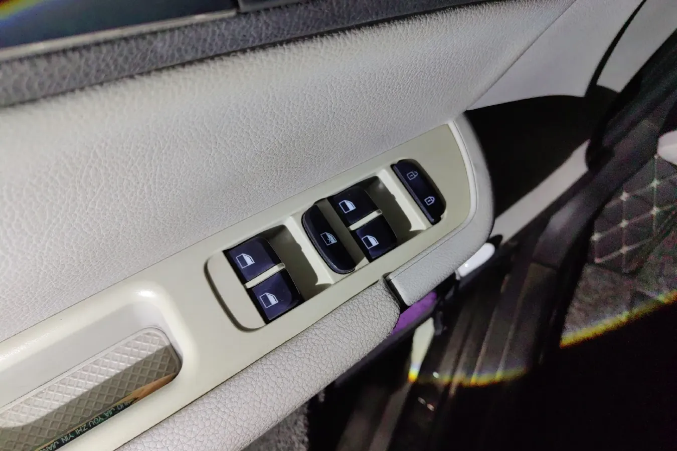 2012 Brilliance Auto H530 1.5T 136HP L4 5AT,autocango,china used car exporter,china ev exporter,chinese used car exporter,chinese used ev exporter