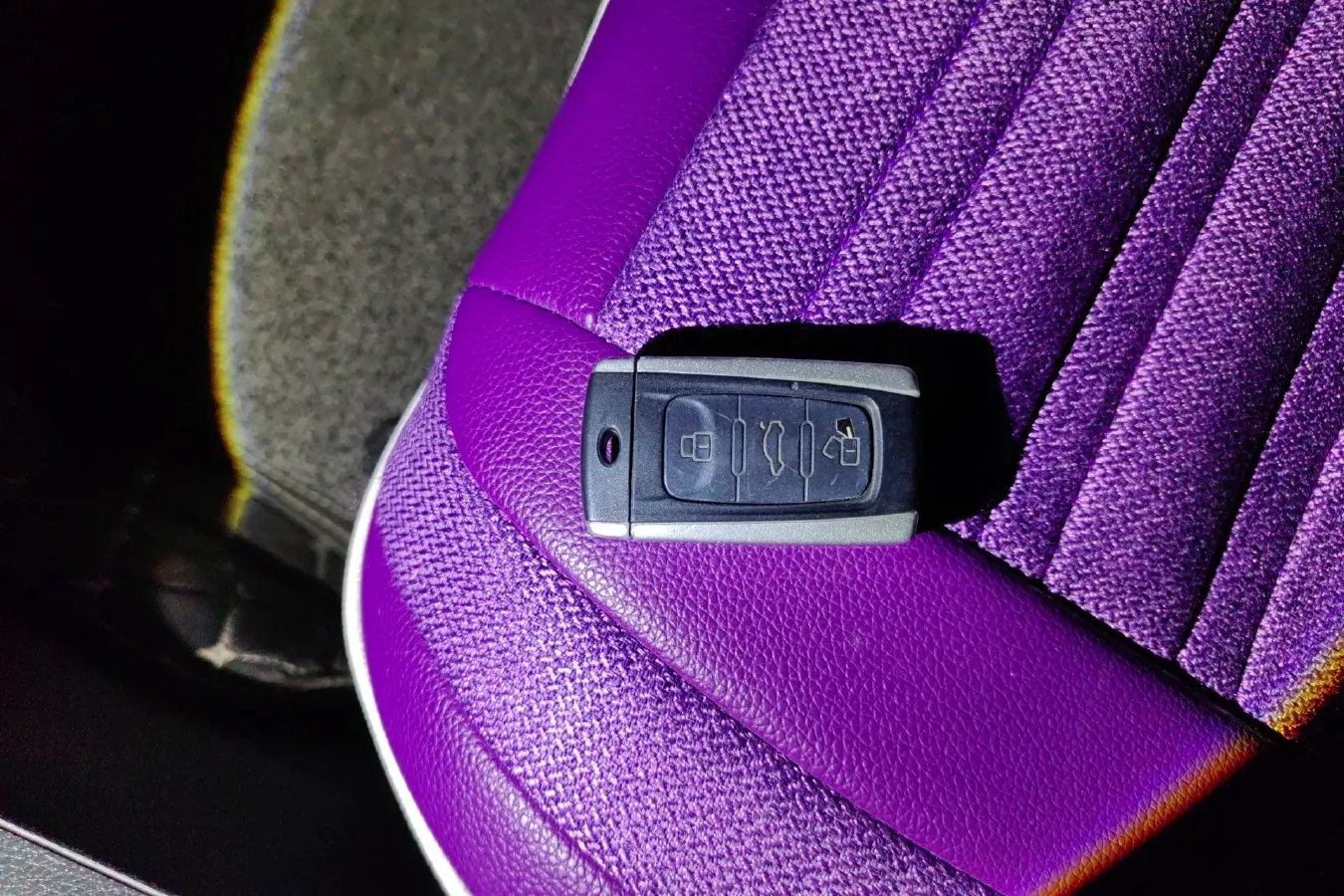 2012 Brilliance Auto H530 1.5T 136HP L4 5AT,autocango,china used car exporter,china ev exporter,chinese used car exporter,chinese used ev exporter