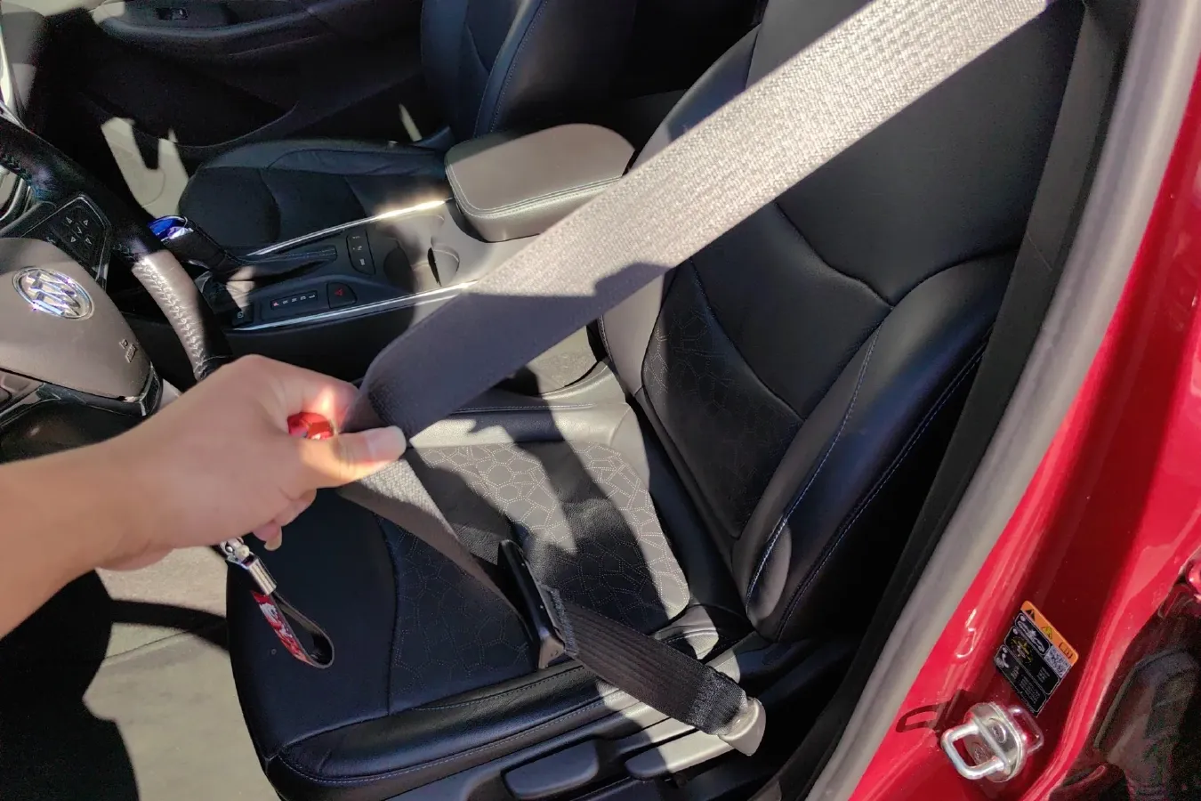 2017 Buick Velite 5 Range Extended 106HP E-CVT REEV 18KWH,autocango,china used car exporter,china ev exporter,chinese used car exporter,chinese used ev exporter